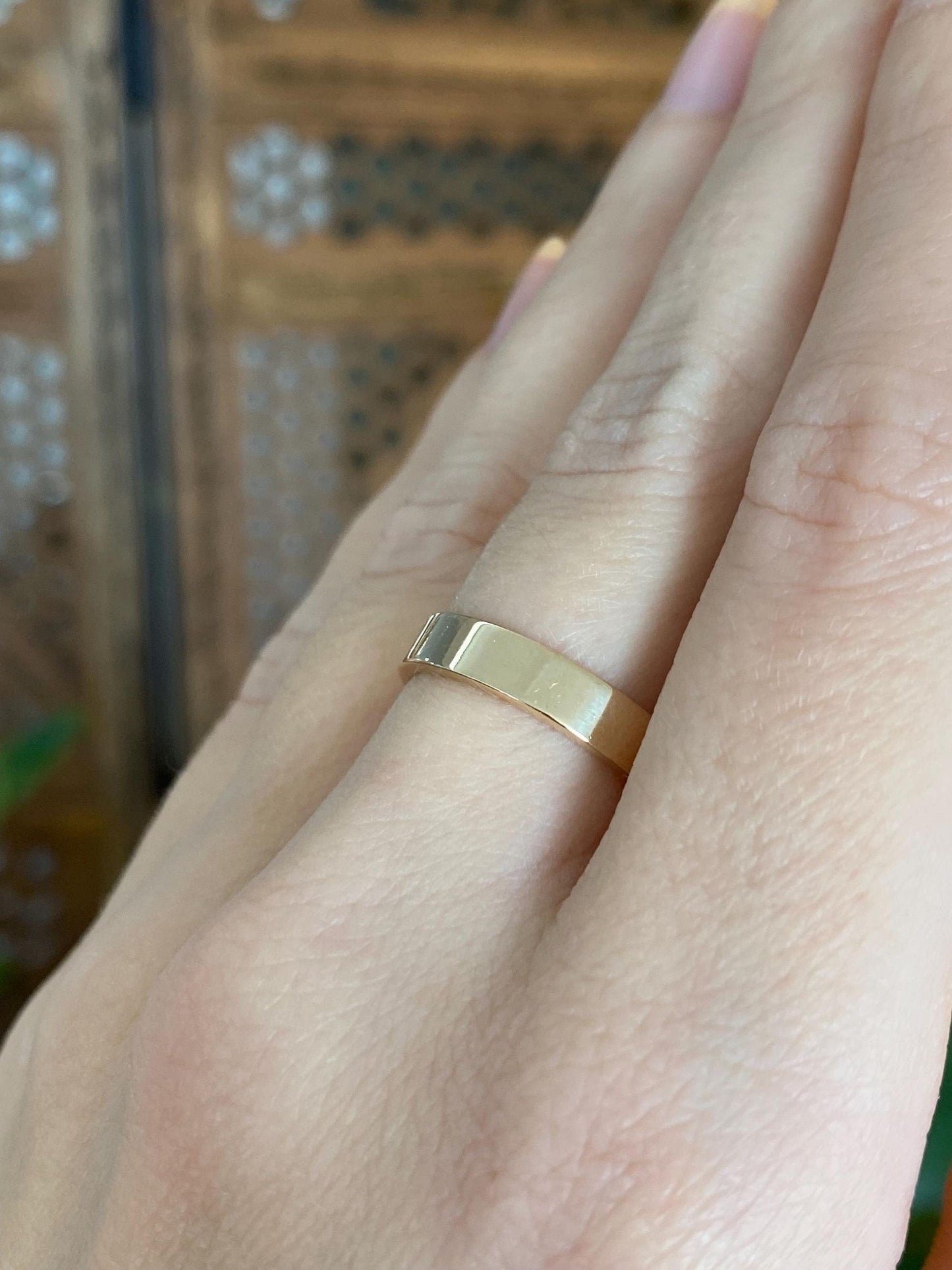 Vintage Solid 14k Yellow Gold Straight Edge Ring Band - Size 6.75