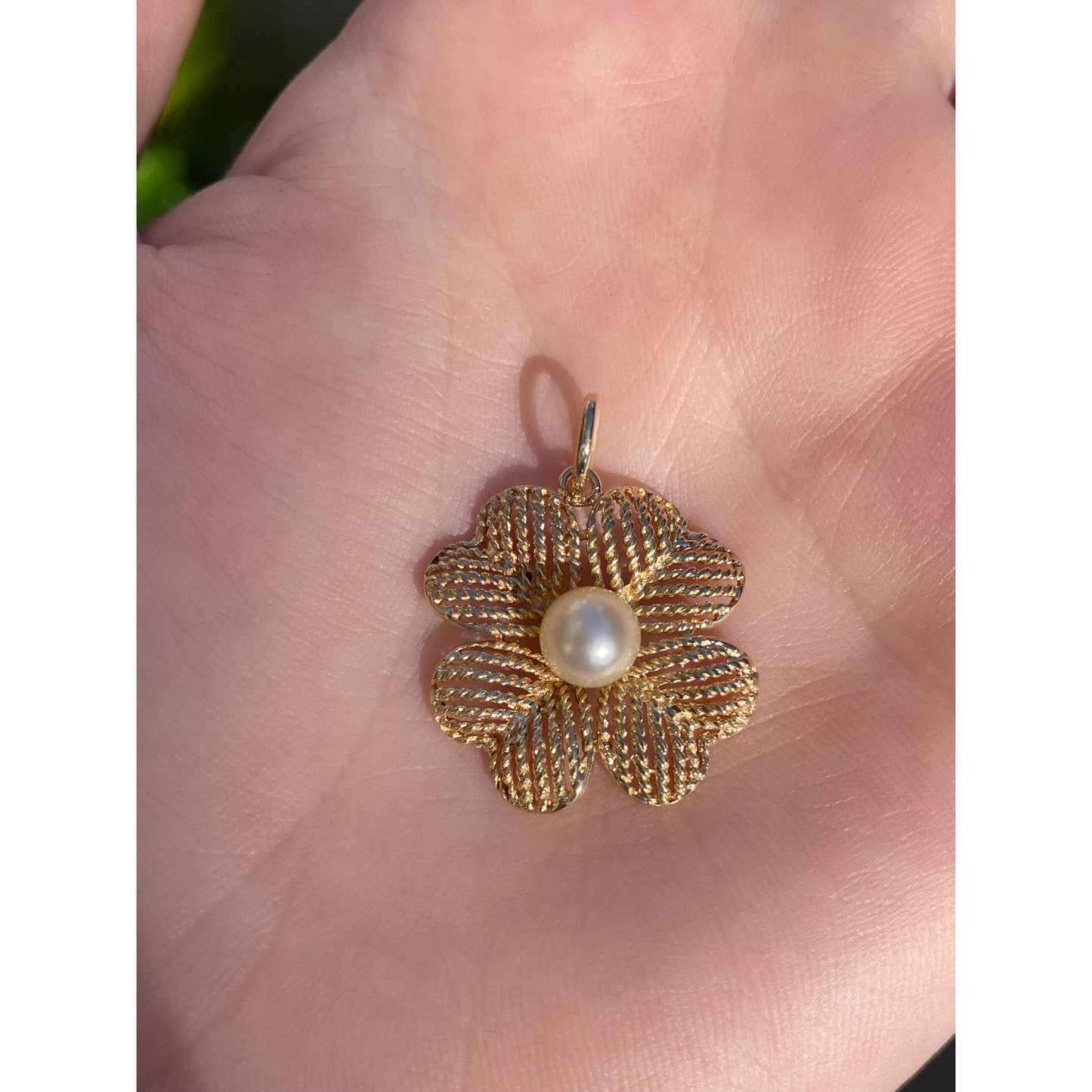 Vintage Solid 14k Yellow Gold Pearl Four Leaf Clover Charm