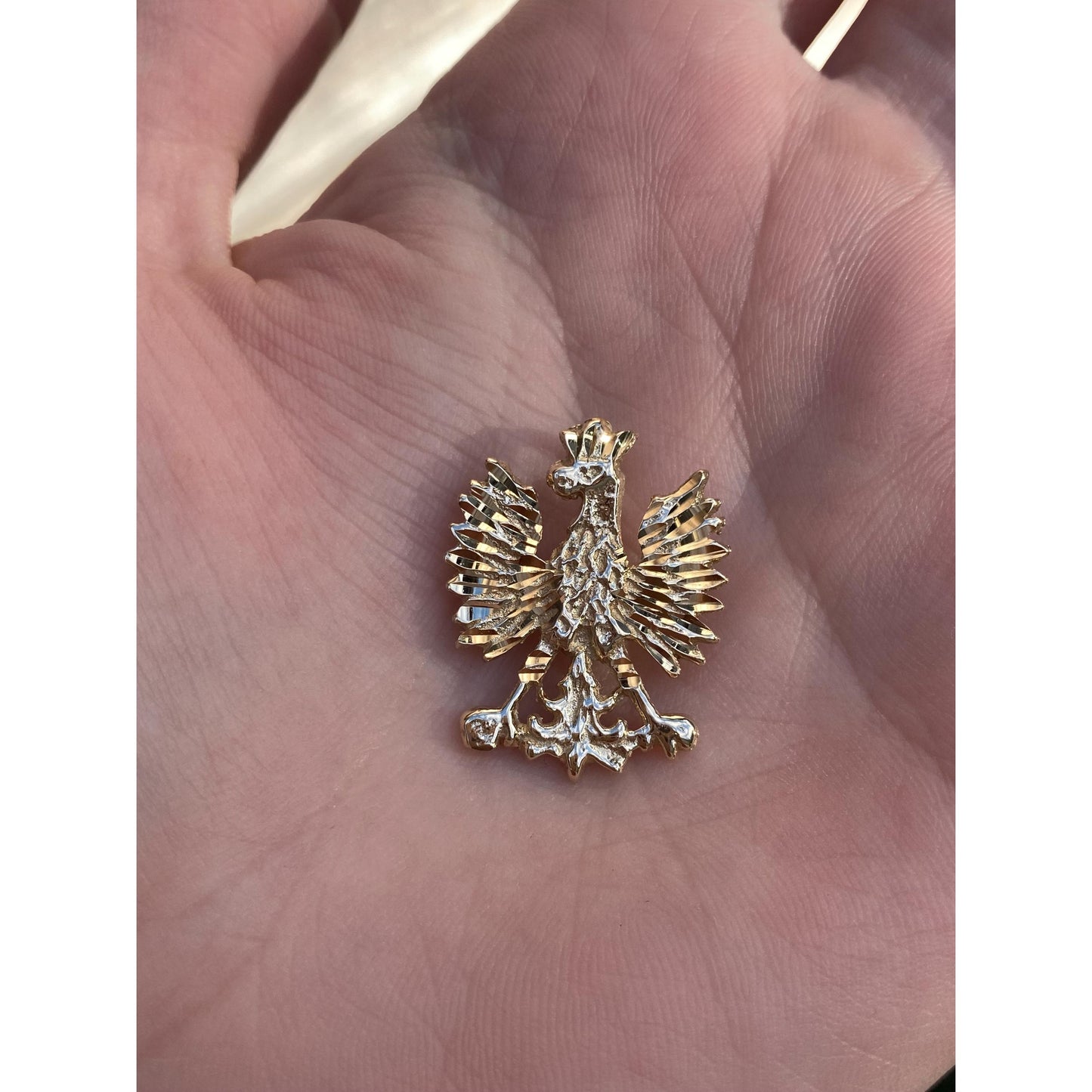 Vintage Solid 14k Yellow Gold Diamond Cut Eagle Charm
