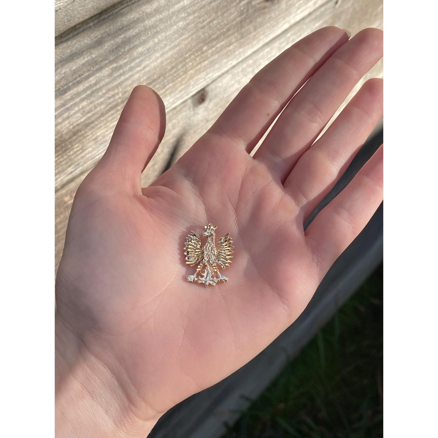 Vintage Solid 14k Yellow Gold Diamond Cut Eagle Charm