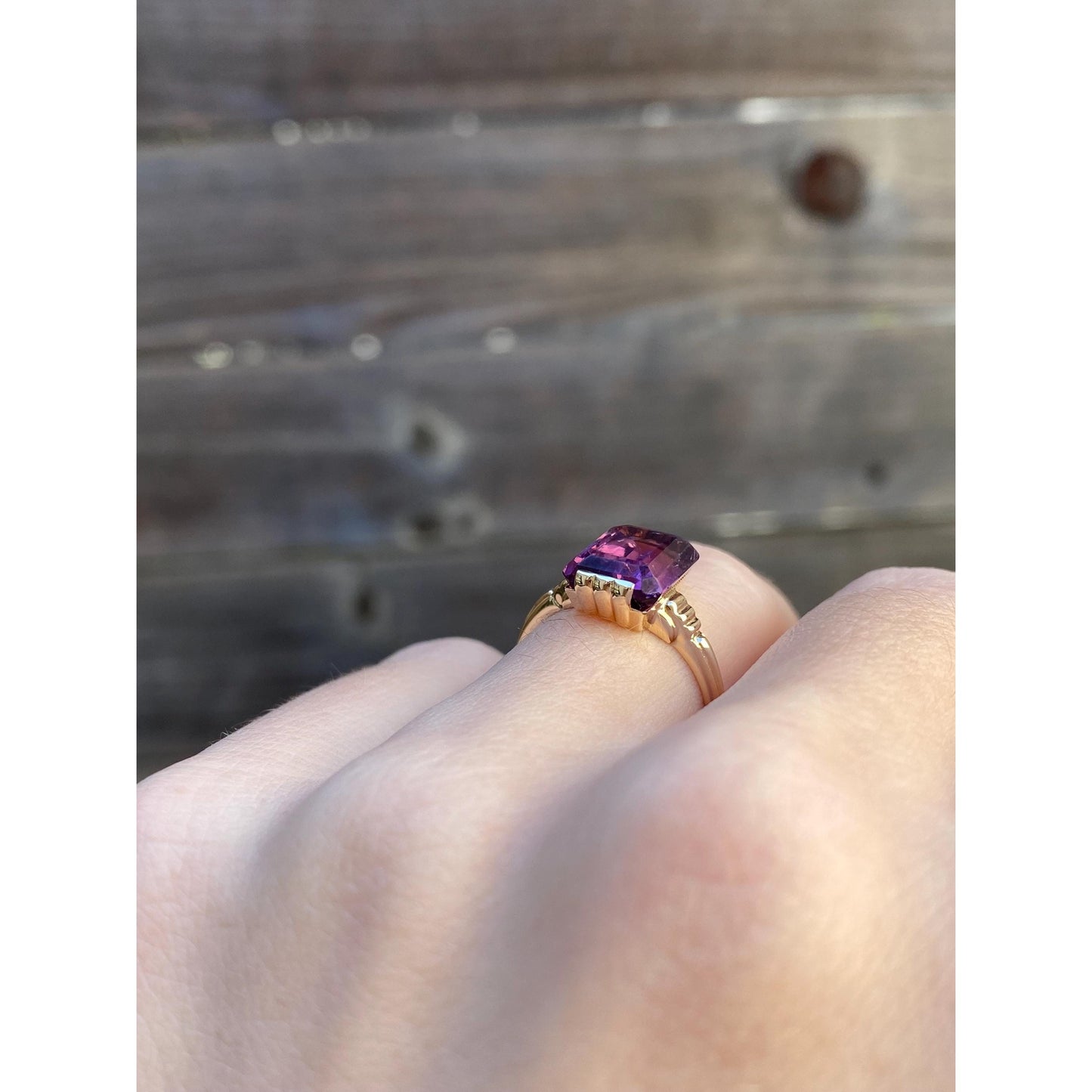 Solid 10k Yellow Gold Purple Cubic Zirconia Ring - Size 4.75