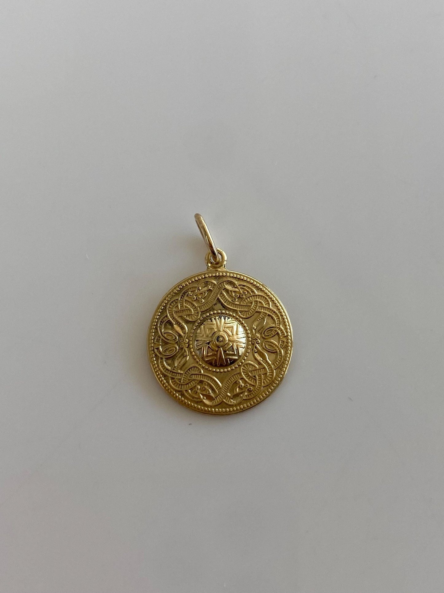 Vintage Solid 18k Yellow Gold Designed Disc Charm