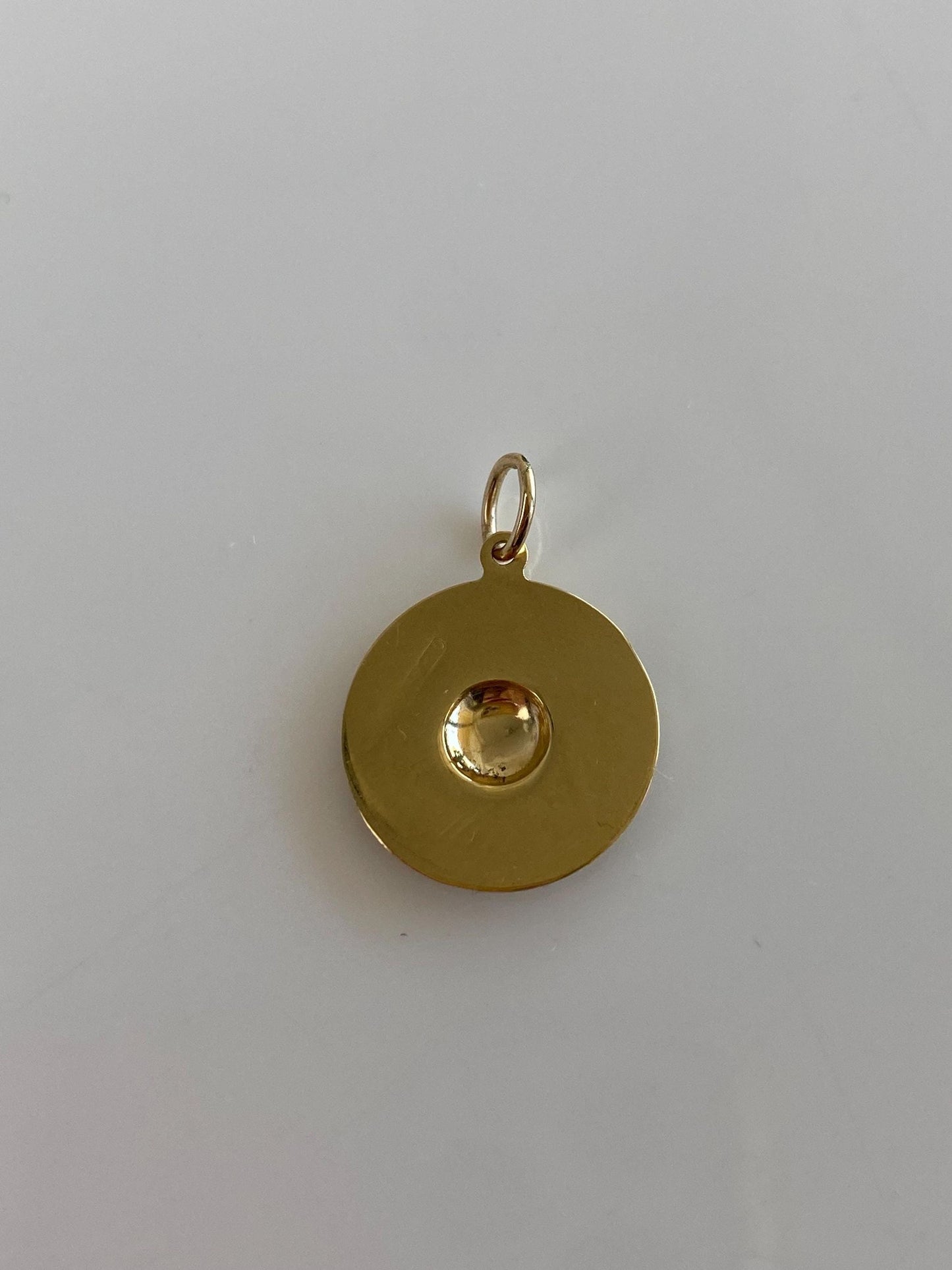 Vintage Solid 18k Yellow Gold Designed Disc Charm