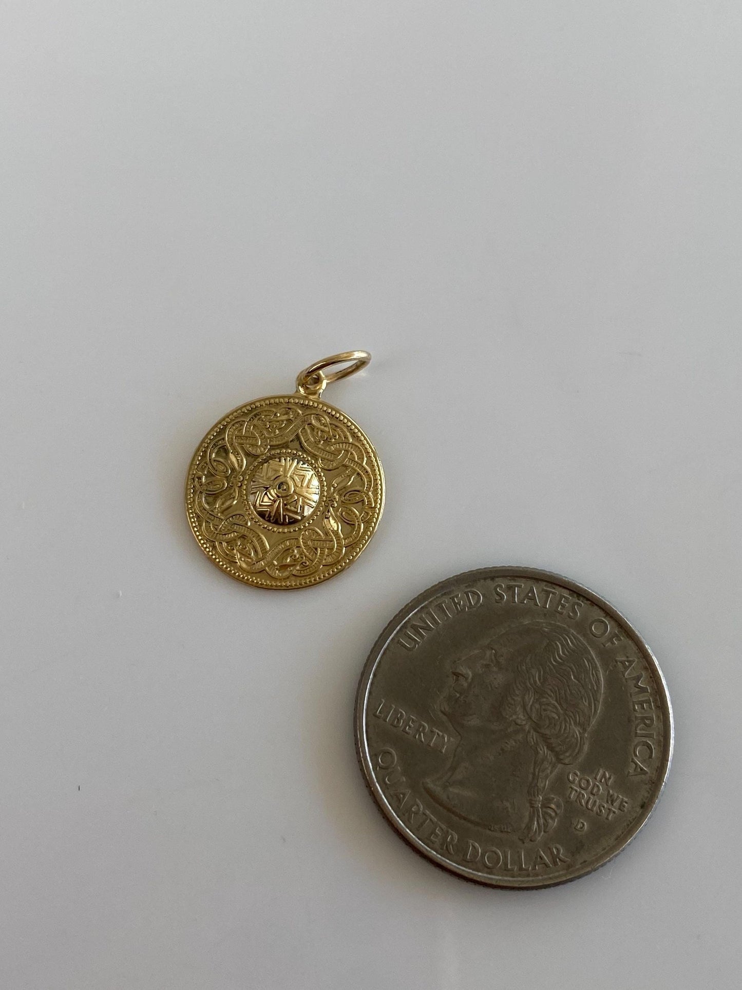 Vintage Solid 18k Yellow Gold Designed Disc Charm