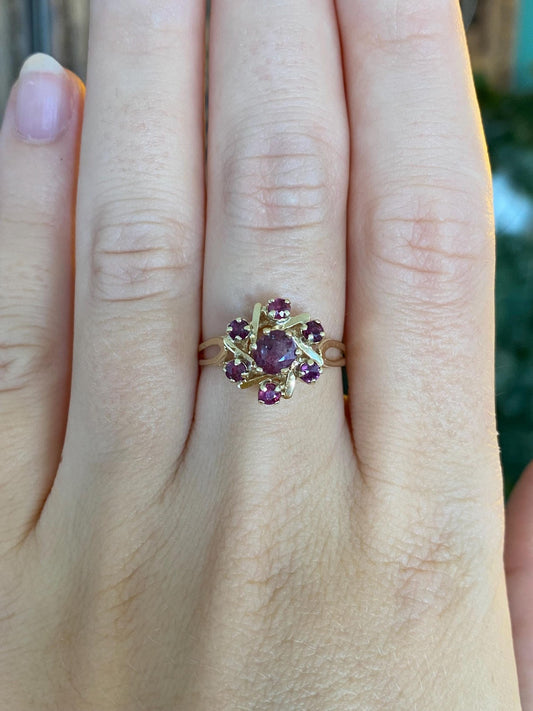 Vintage Solid 14k Yellow Gold Ruby Cluster Ring - Size 7.25