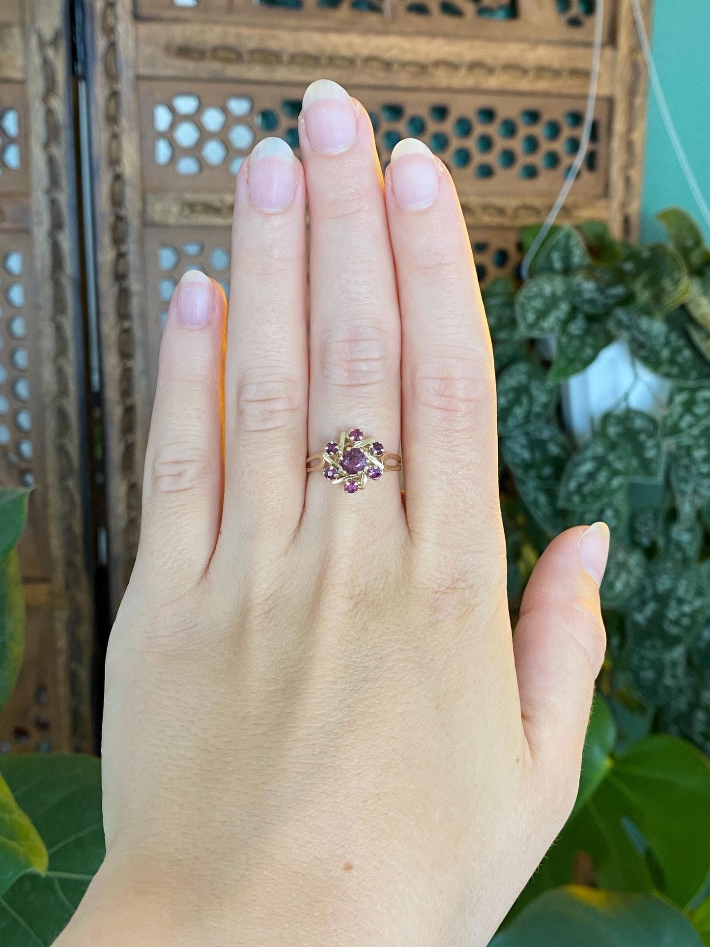 Vintage Solid 14k Yellow Gold Ruby Cluster Ring - Size 7.25