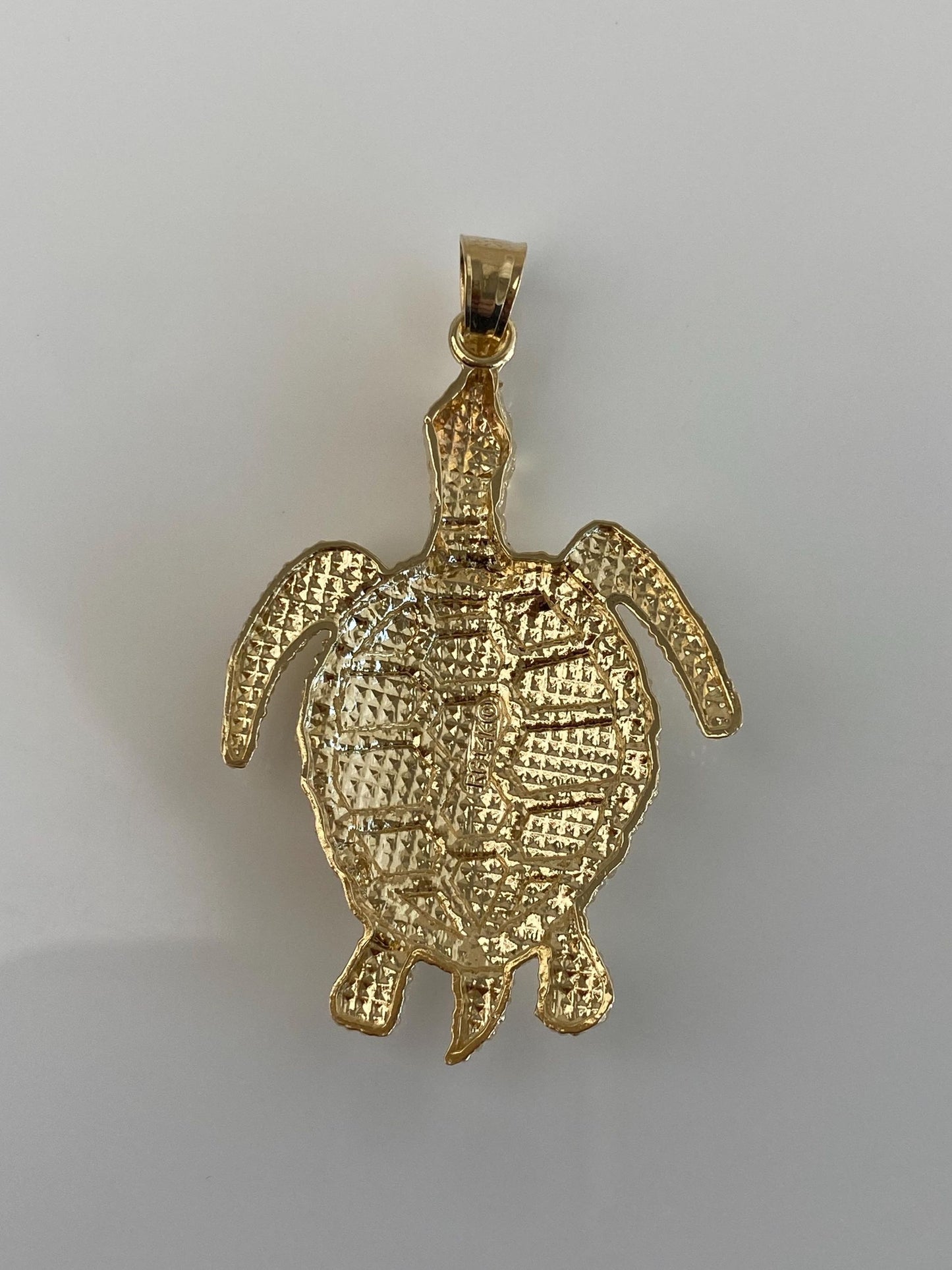 Vintage Solid 14k Yellow Gold Sea Turtle Charm