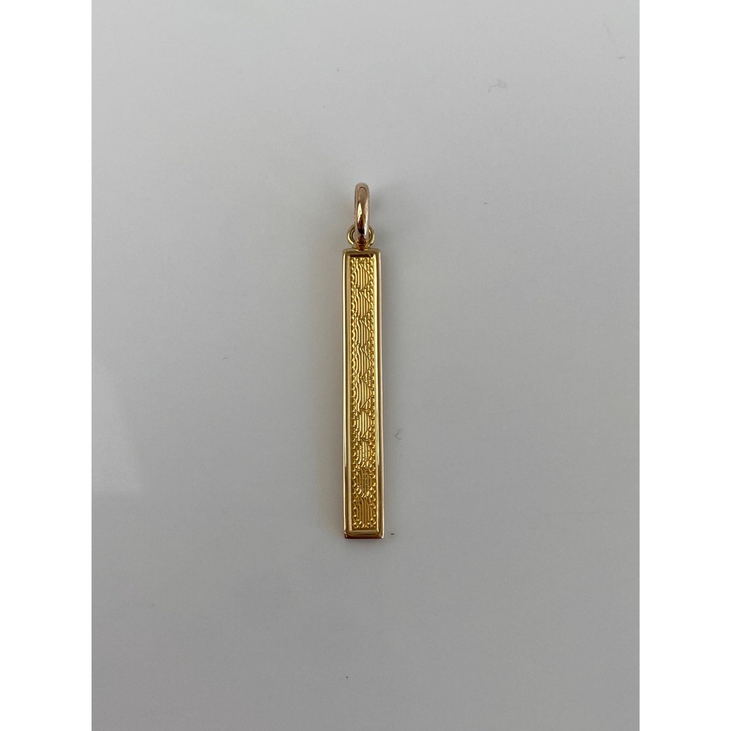 Vintage Solid 14k Yellow Gold Quilted Pattern Bar Charm