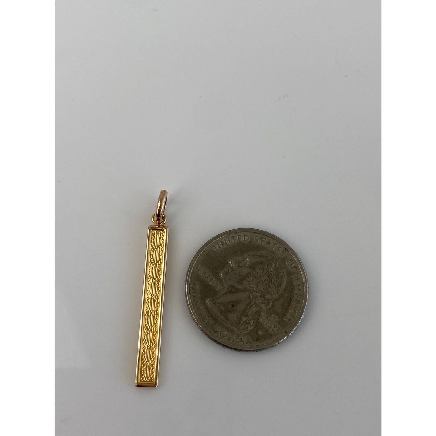 Vintage Solid 14k Yellow Gold Quilted Pattern Bar Charm