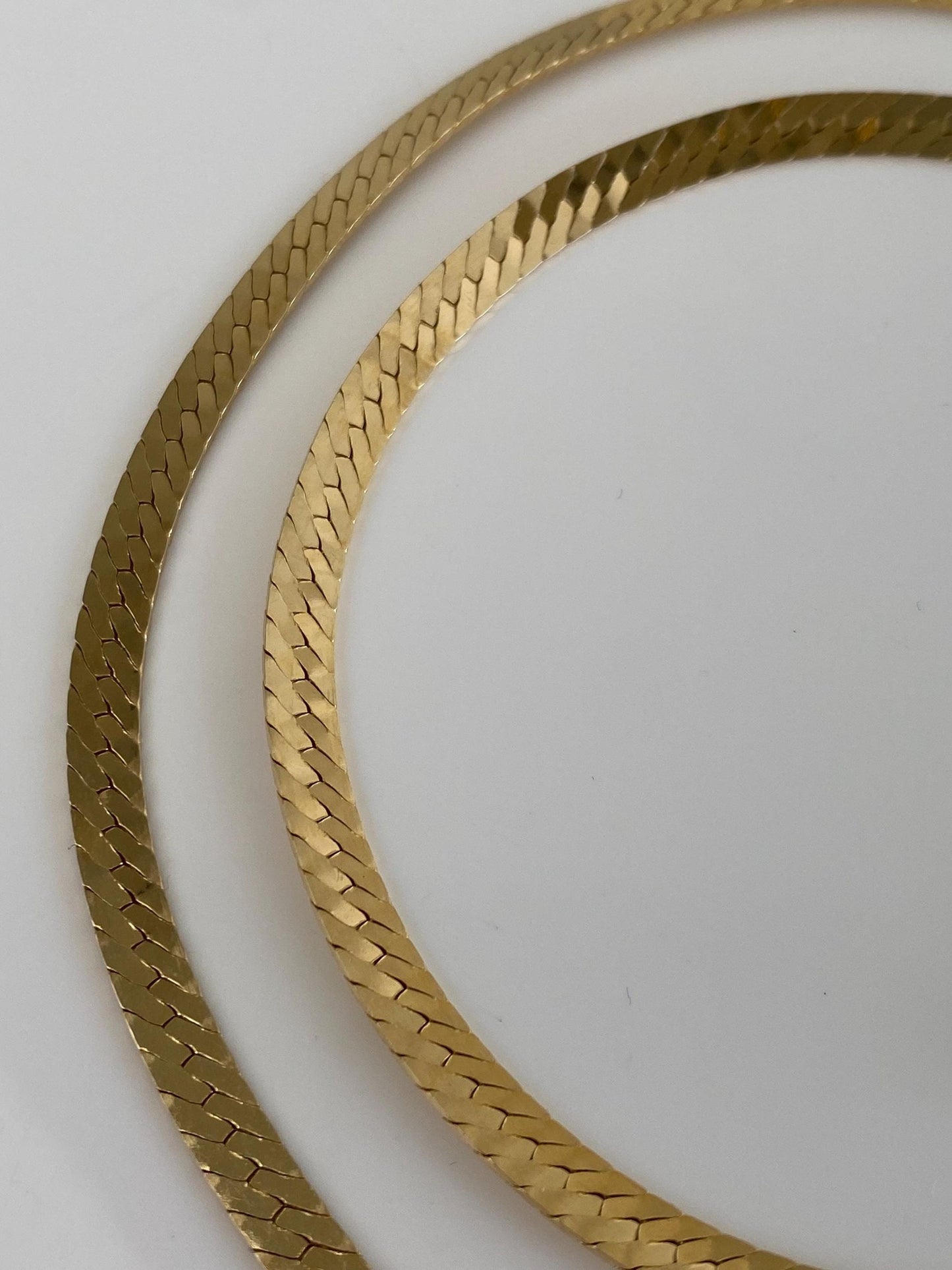 Vintage Solid 14k Yellow Gold Chunky Herringbone Chain Necklace - 20 inches