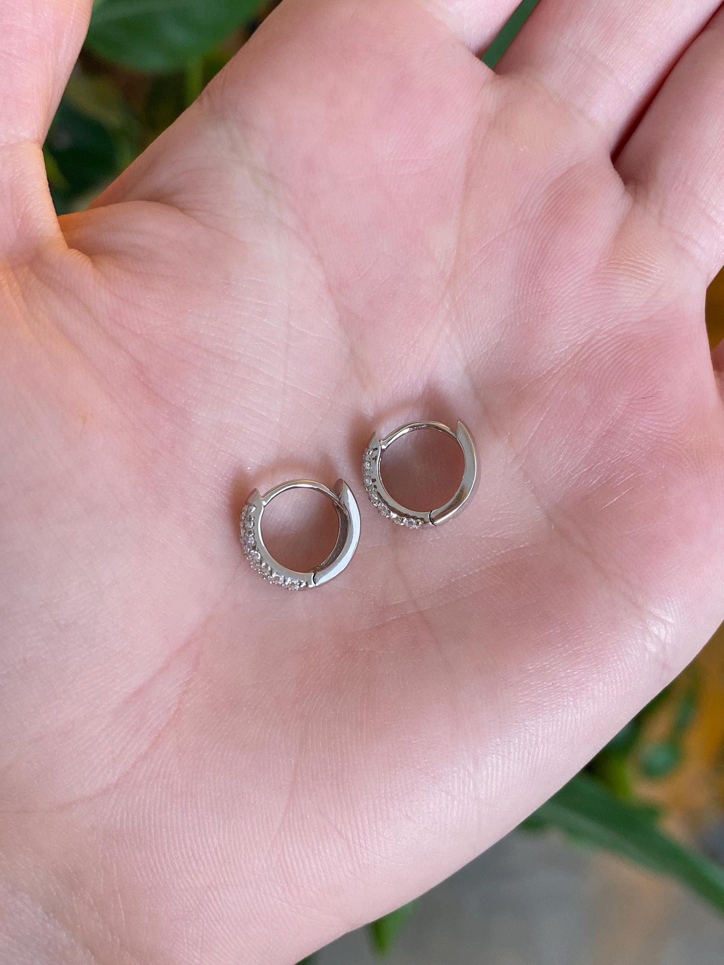 Vintage Solid 14k White Gold Cubic Zirconia Huggie Hoop Earrings