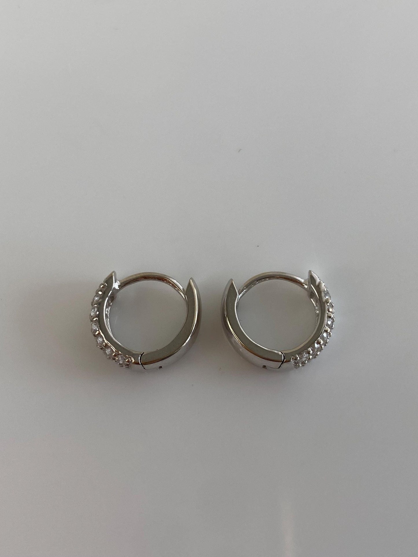 Vintage Solid 14k White Gold Cubic Zirconia Huggie Hoop Earrings