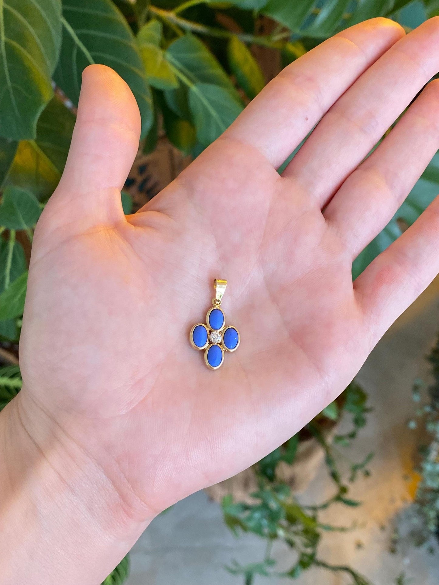 Vintage Solid 14k Yellow Gold Clear Cubic Zirconia Blue Stone Charm