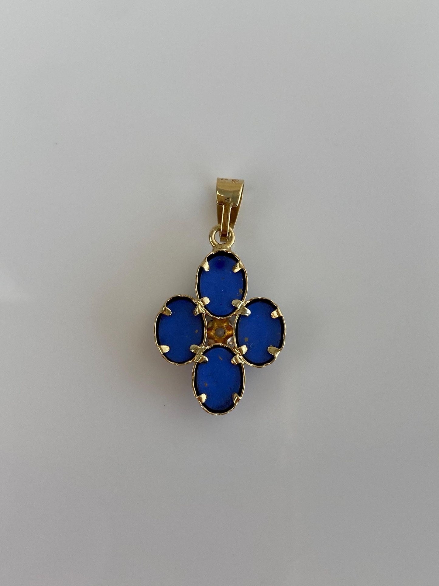 Vintage Solid 14k Yellow Gold Clear Cubic Zirconia Blue Stone Charm