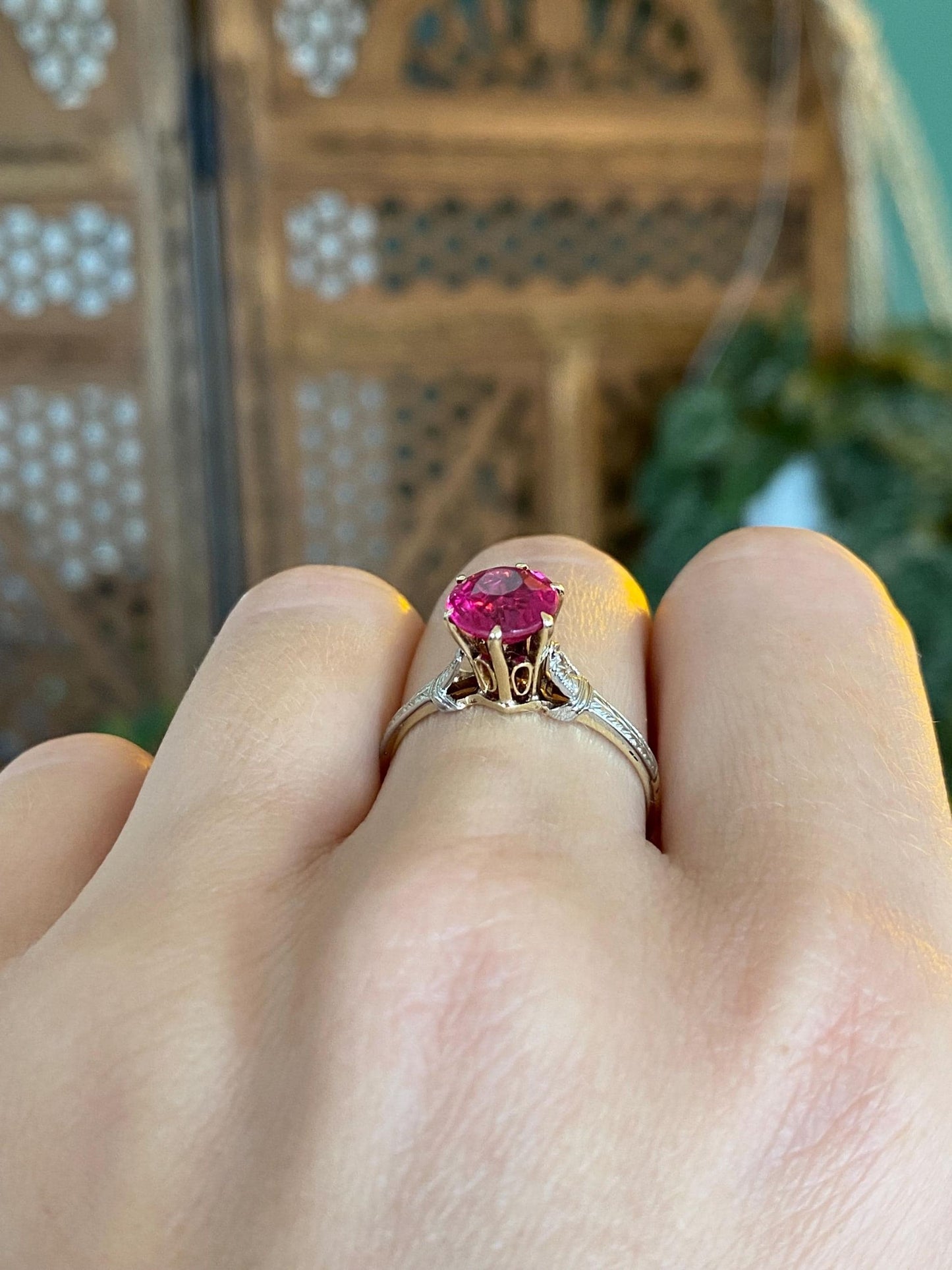 Vintage Solid 10k White & Yellow Gold Pink Sapphire Ring - Size 8.25