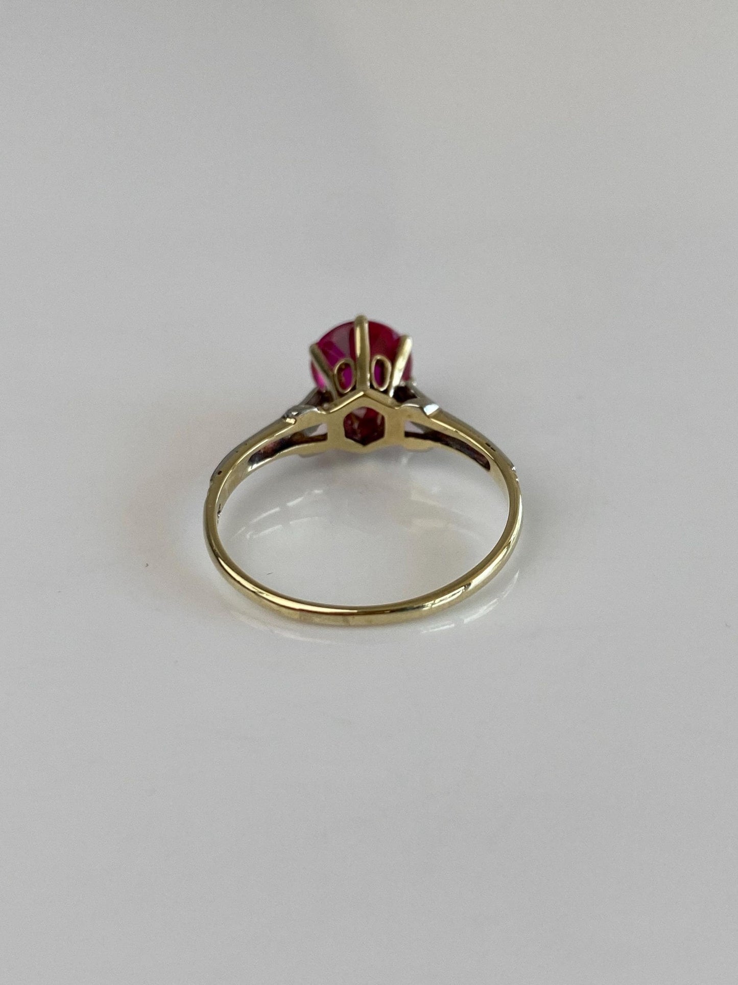 Vintage Solid 10k White & Yellow Gold Pink Sapphire Ring - Size 8.25