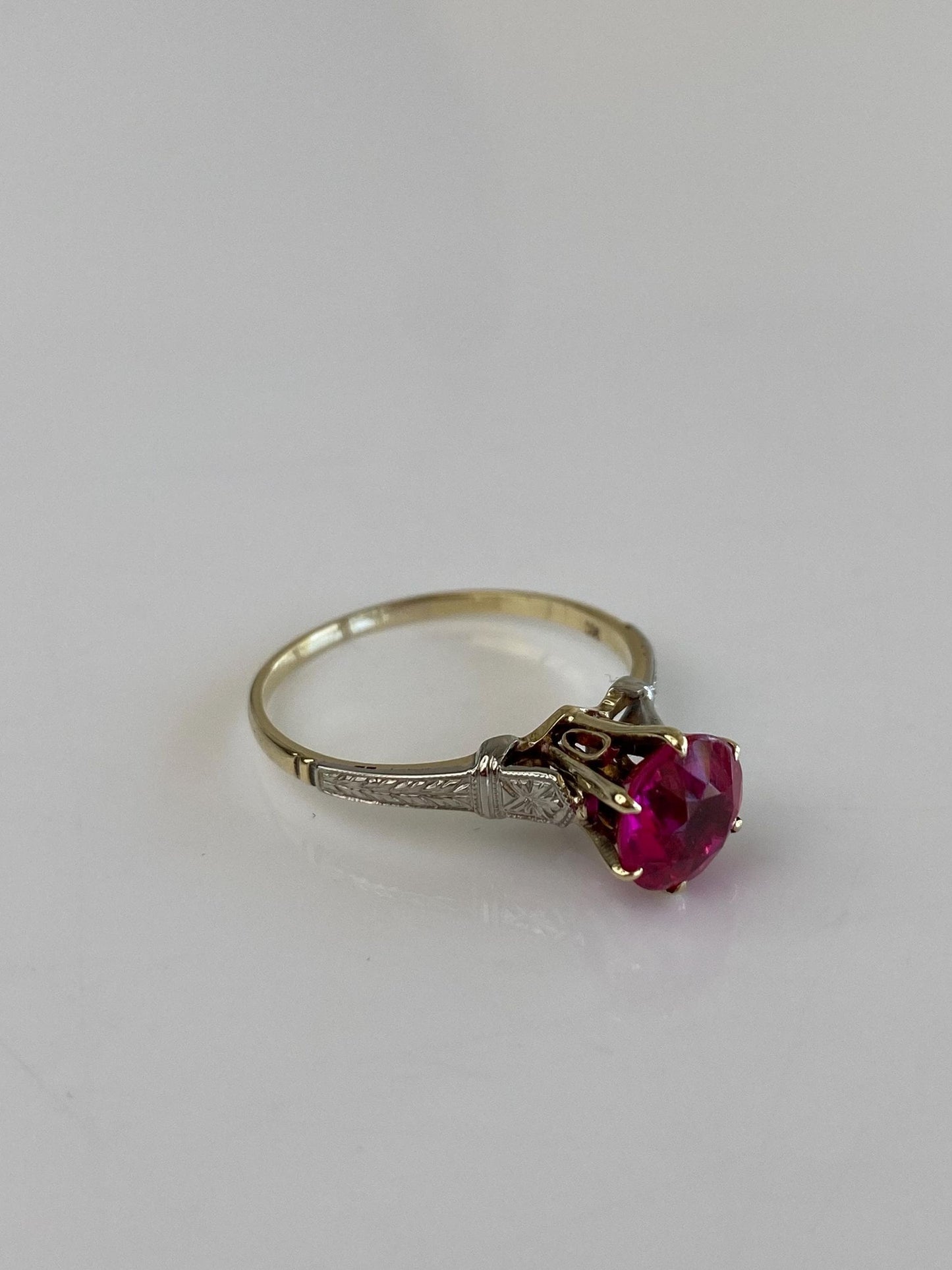Vintage Solid 10k White & Yellow Gold Pink Sapphire Ring - Size 8.25