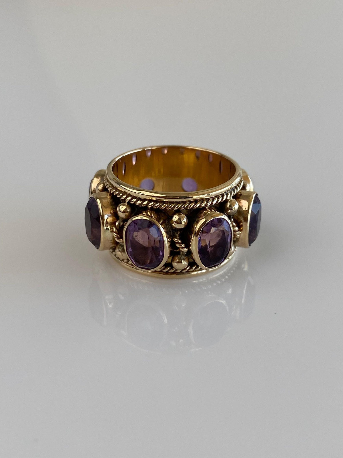 Vintage Solid 14k Yellow Gold Amethyst Textured Chunky Ring Band - Size 6.75