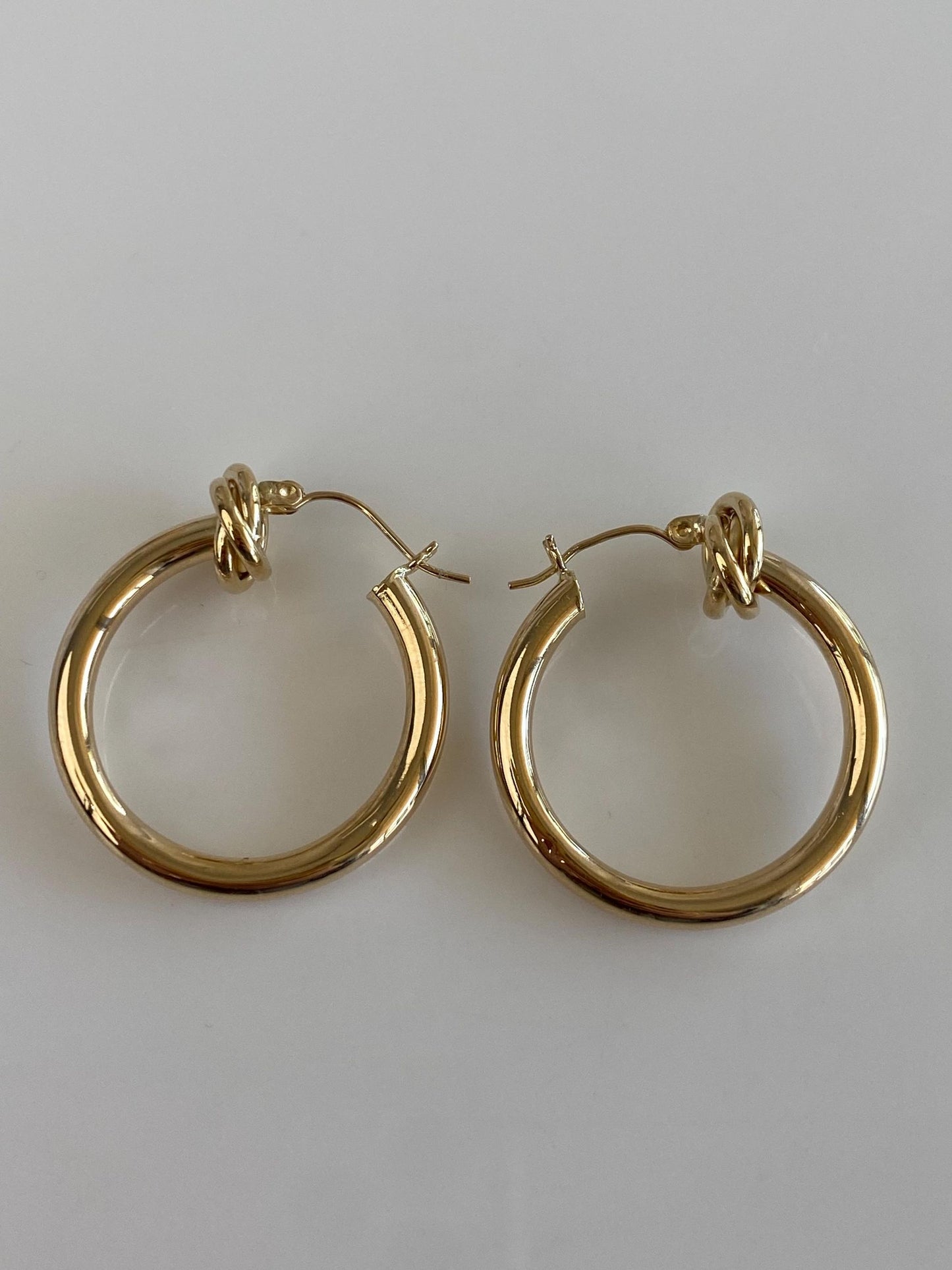Vintage 14k Yellow Gold Knot Detail Hoop Earrings
