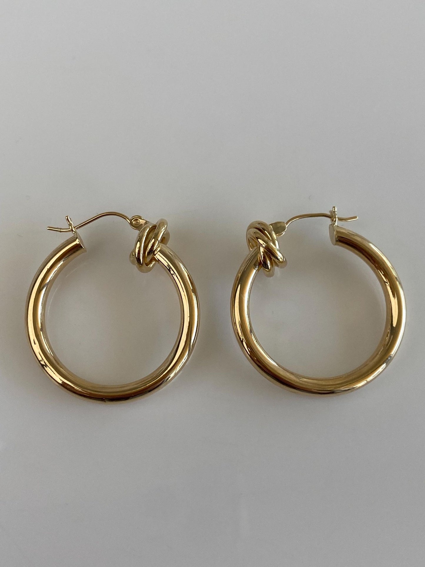 Vintage 14k Yellow Gold Knot Detail Hoop Earrings