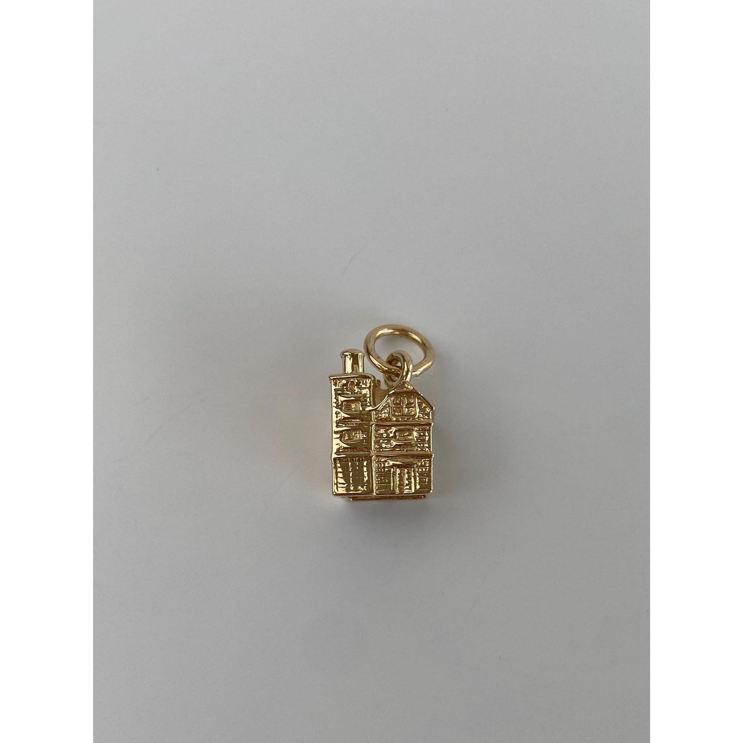 Vintage Solid 14k Yellow Gold House Charm