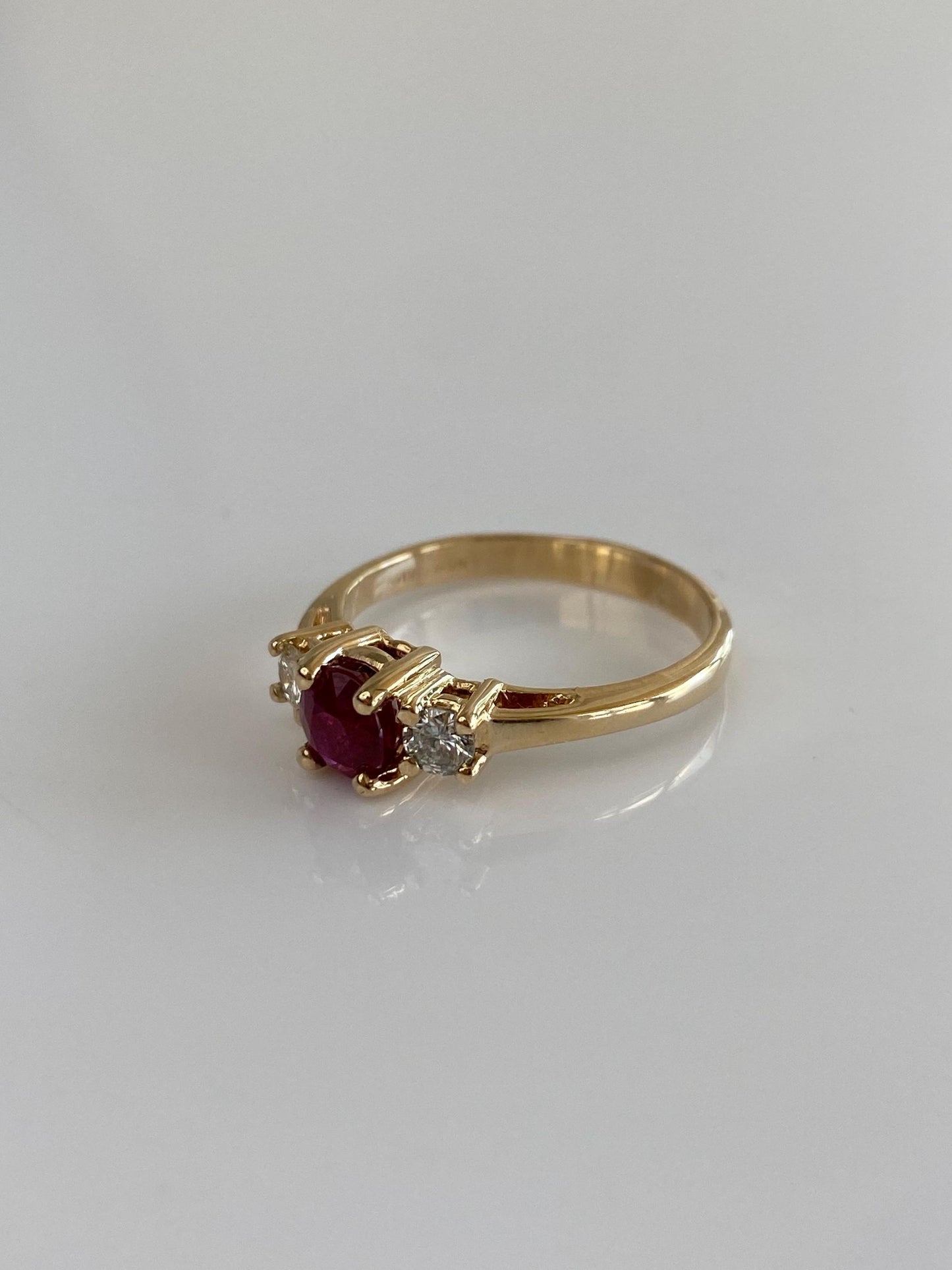 Solid 14k Yellow Gold Ruby Diamonds Ring - Size 8.75
