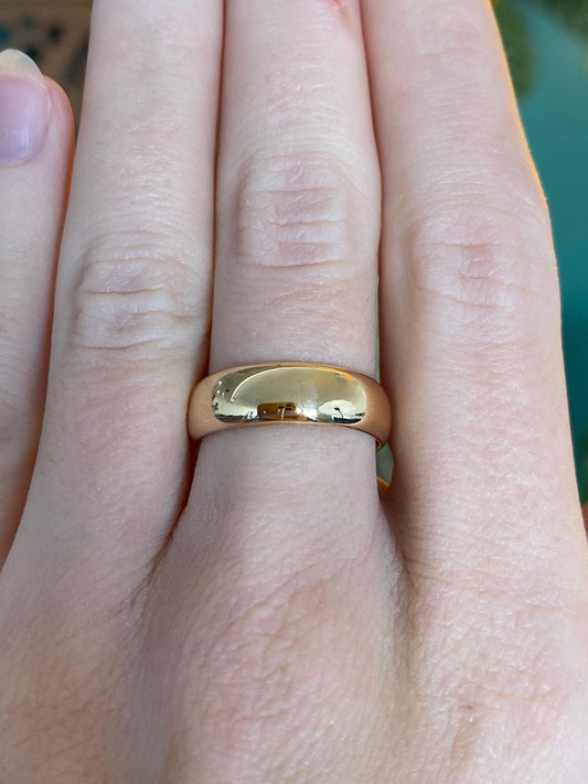 Vintage Solid 18k Yellow Gold Ring Band - Size 6.75
