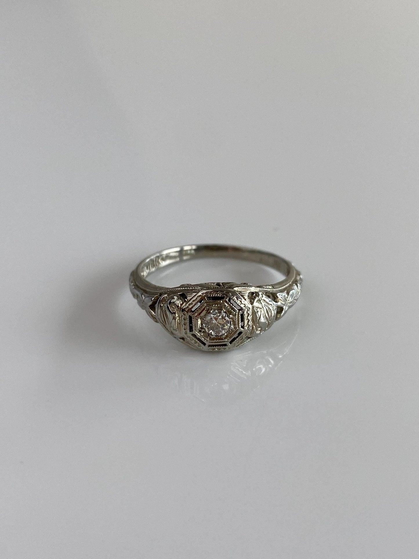 Vintage Solid 18k White Gold Enamel Diamond Art Deco Ring - Size 6.25