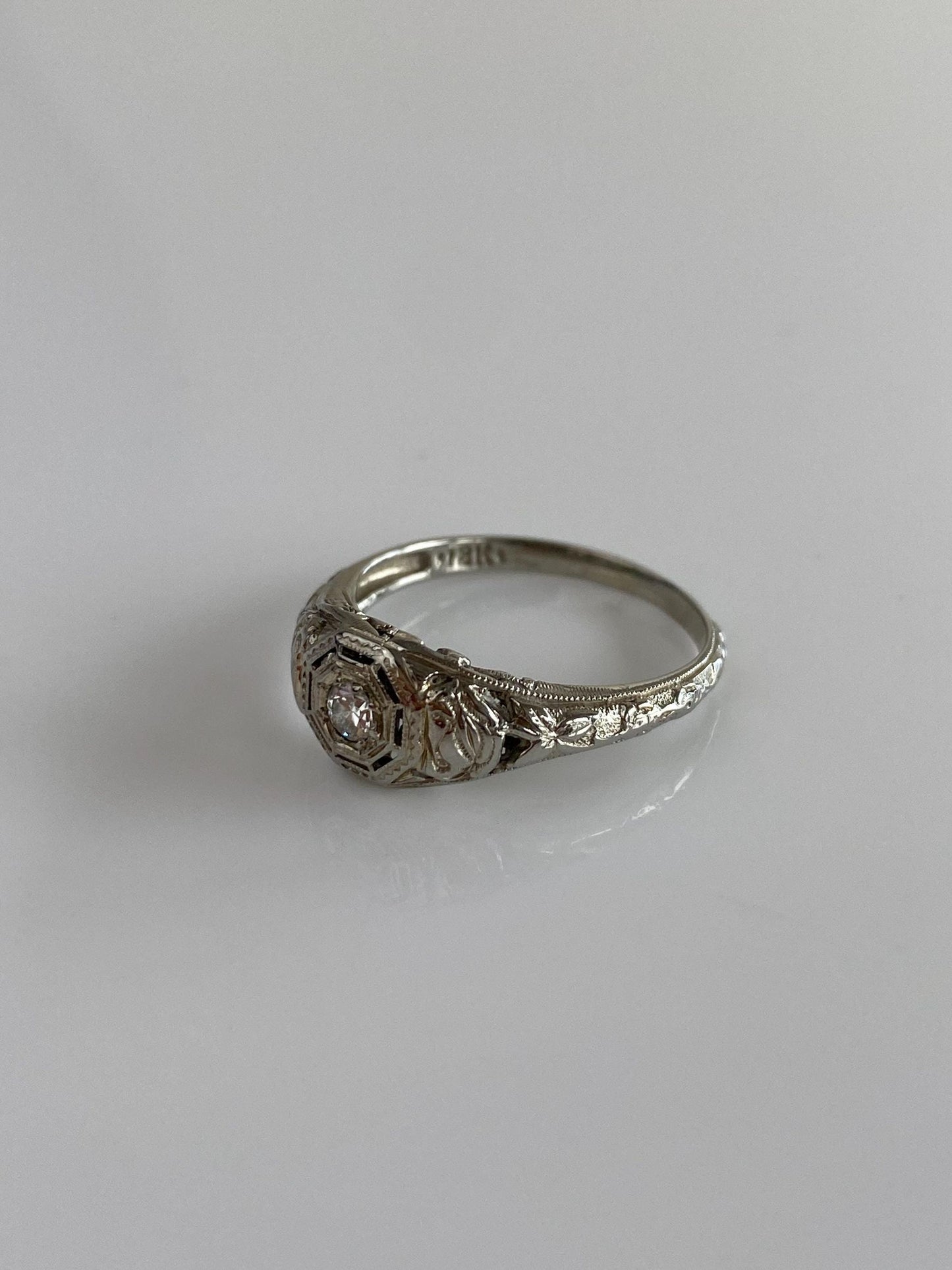 Vintage Solid 18k White Gold Enamel Diamond Art Deco Ring - Size 6.25