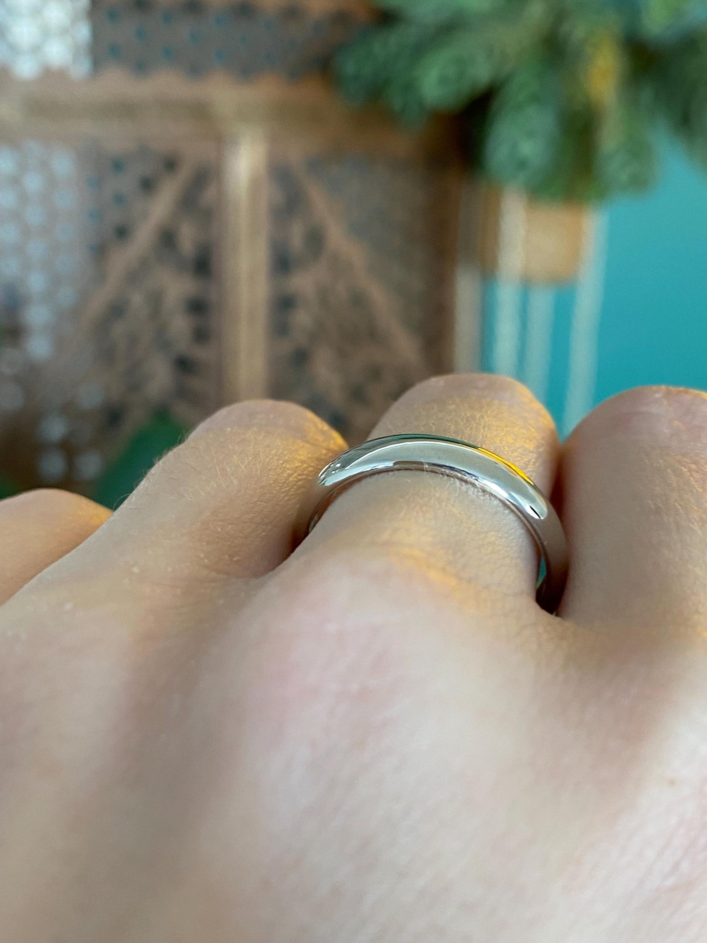 Vintage Solid 14k White Gold Ring Band - Size 9.25