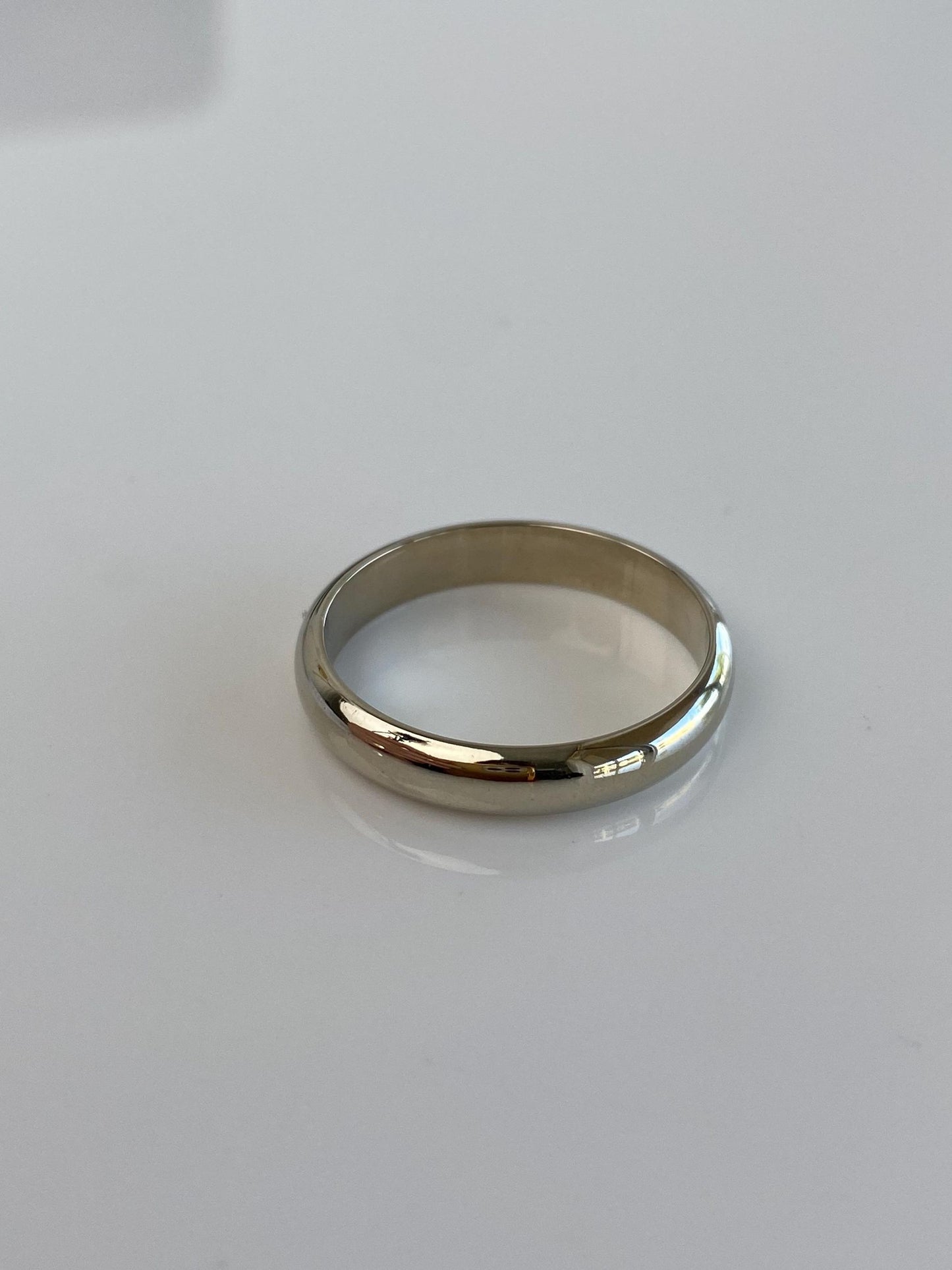 Vintage Solid 14k White Gold Ring Band - Size 9.25