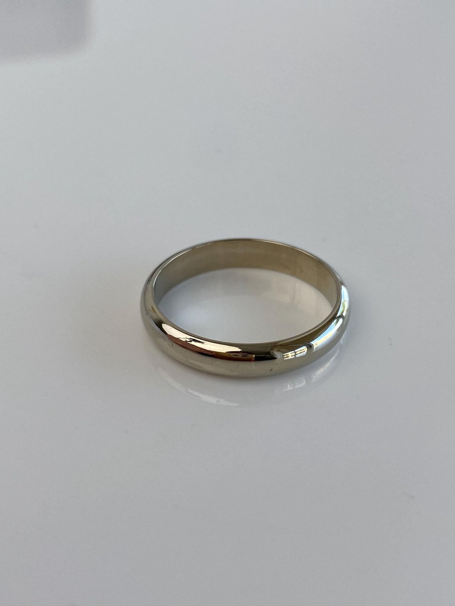 Vintage Solid 14k White Gold Ring Band - Size 9.25