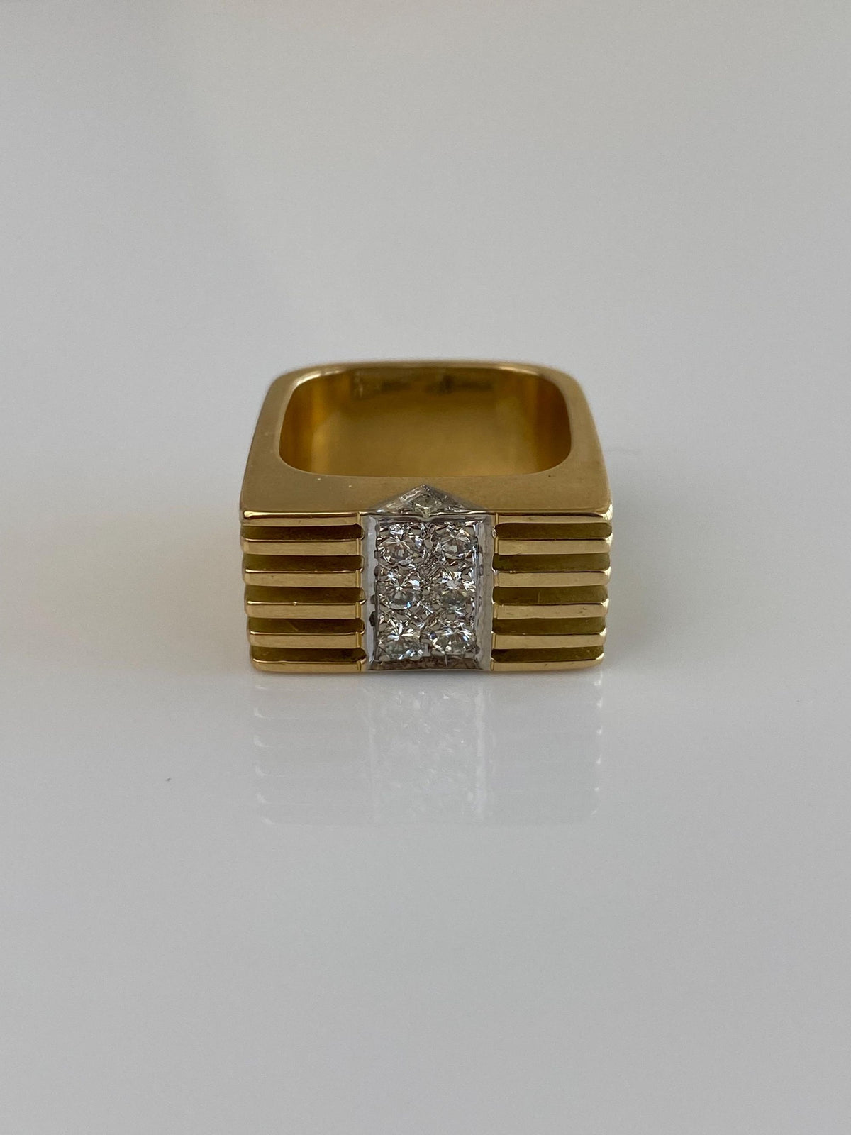 Vintage Solid 18k White & Yellow Gold Diamond Lined Square Ring Band - Size 7