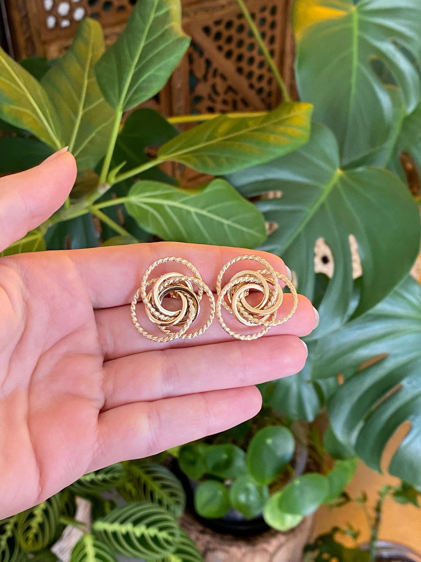 Vintage 14k Yellow Gold Large Knot Stud Earrings