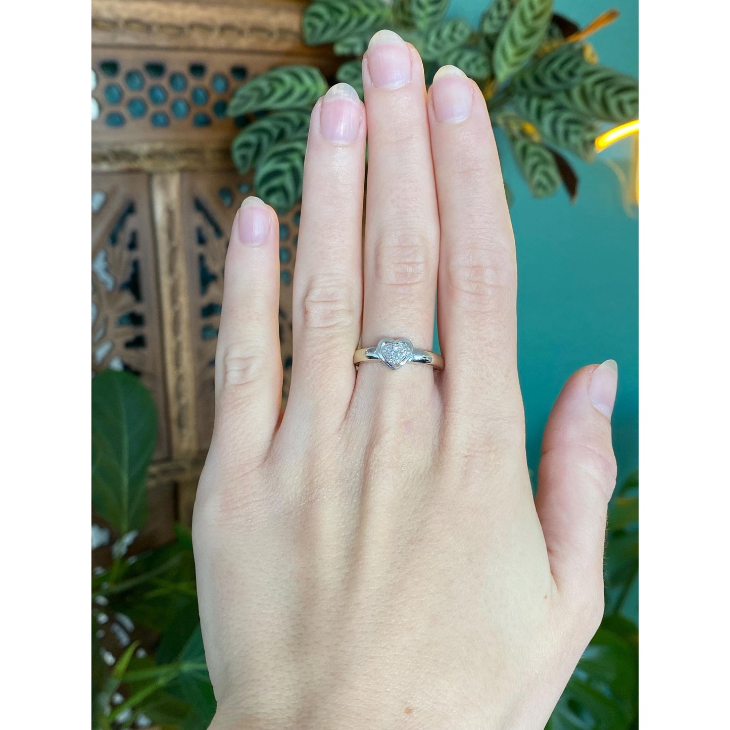 Vintage Solid 14k White Gold Diamond Cluster Heart Ring - Size 8.25