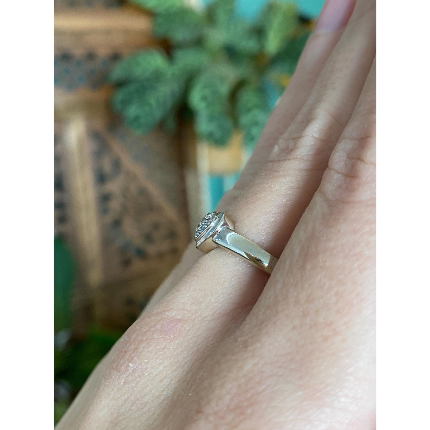 Vintage Solid 14k White Gold Diamond Cluster Heart Ring - Size 8.25