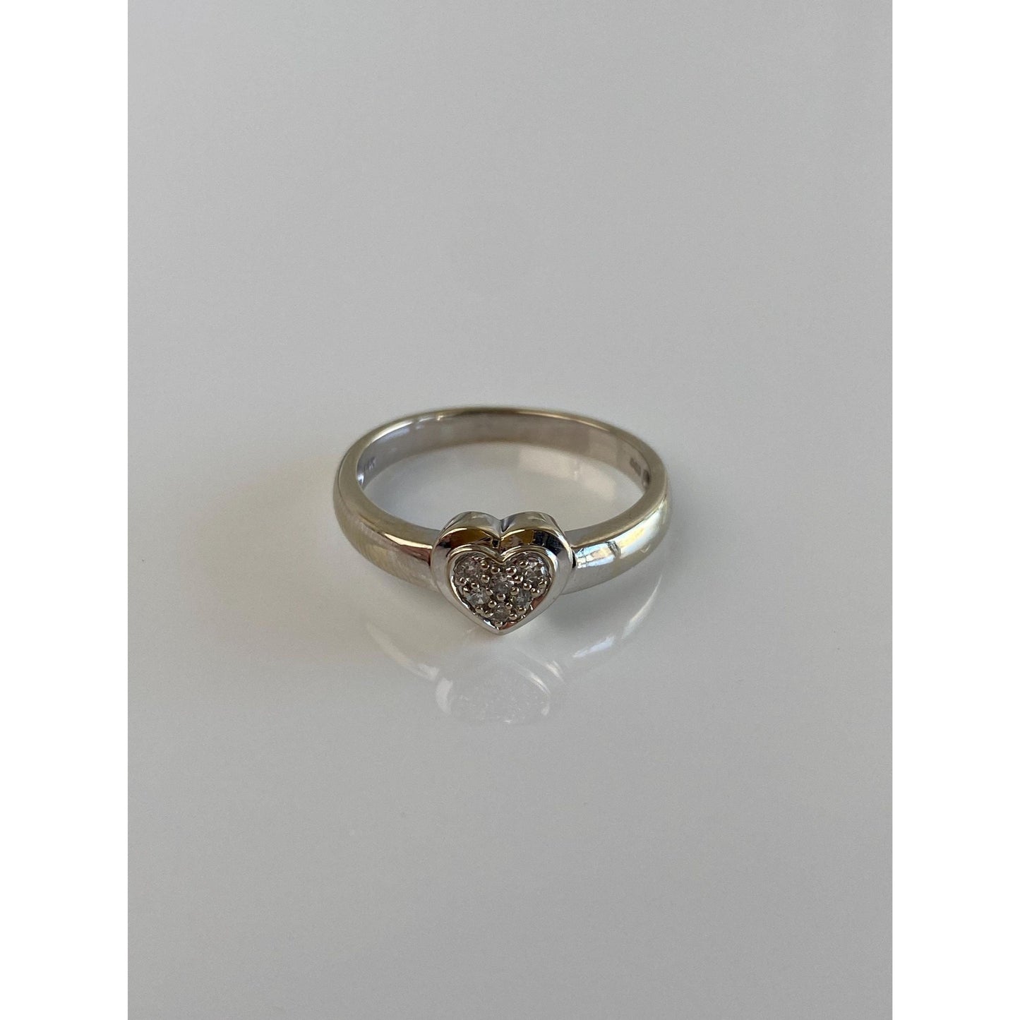 Vintage Solid 14k White Gold Diamond Cluster Heart Ring - Size 8.25