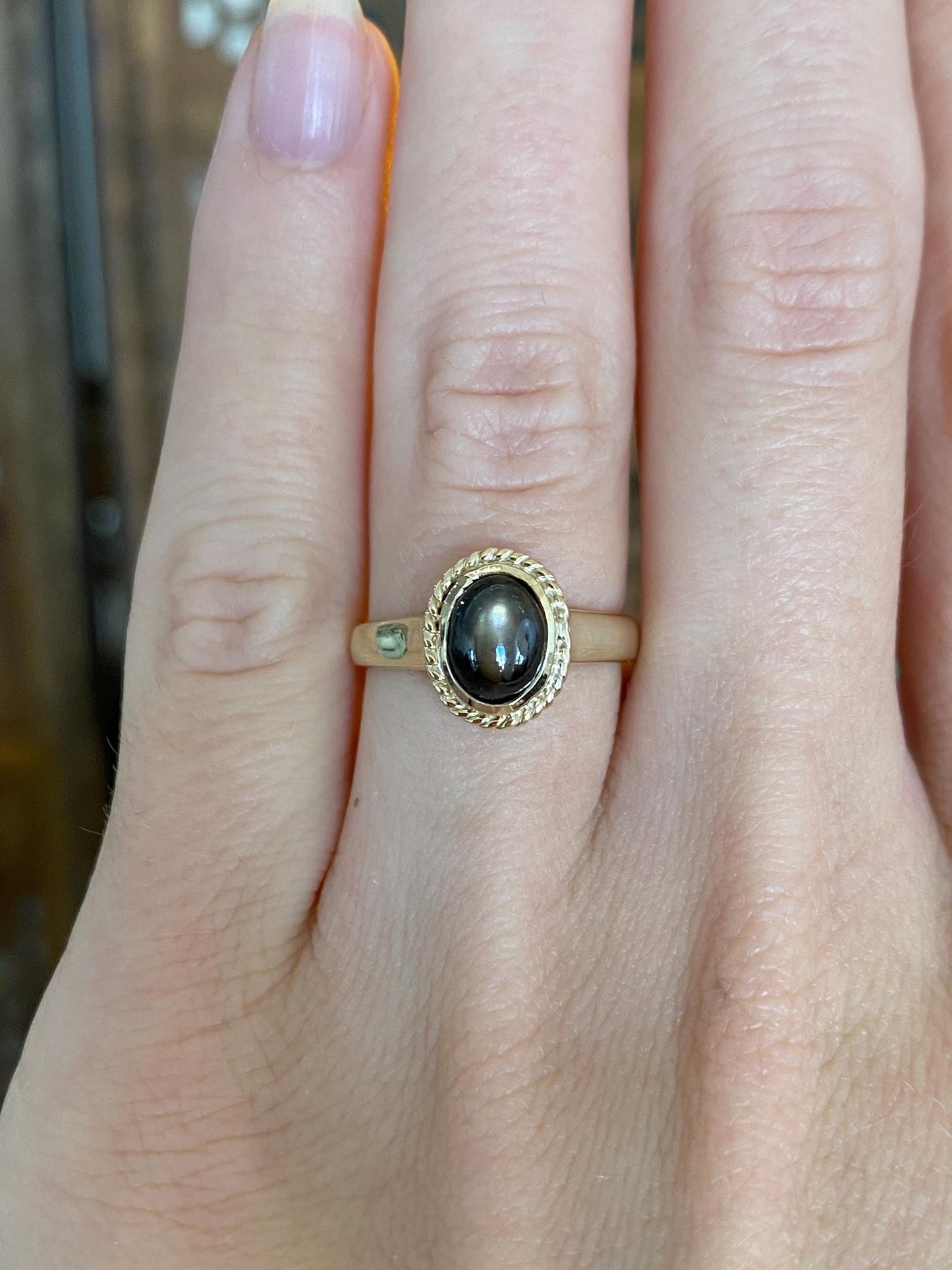 Vintage Solid 10k Yellow Gold Star Sapphire Ring - Size 5.25