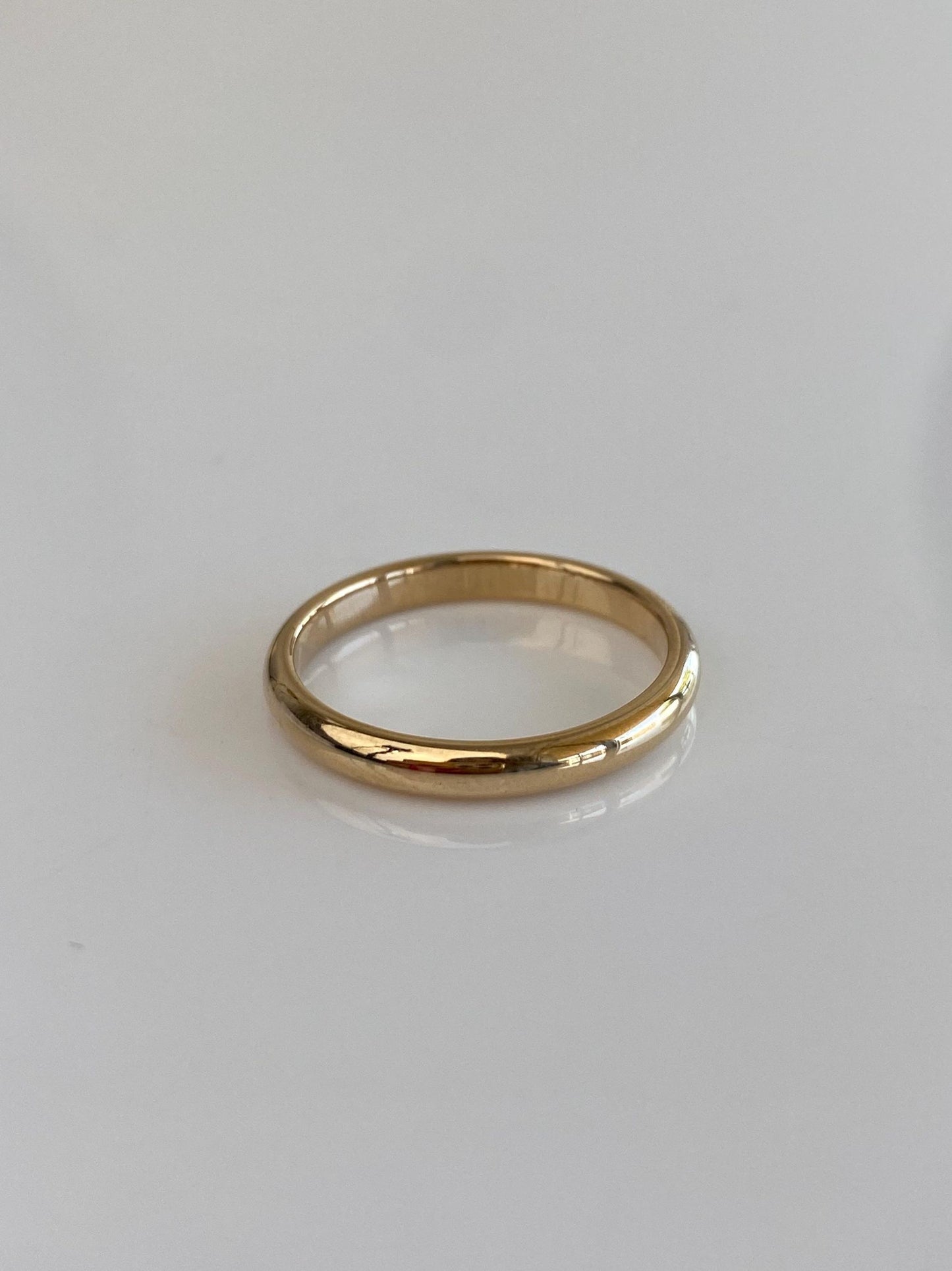 Vintage Solid 14k Yellow Gold Ring Band - Size 7.5