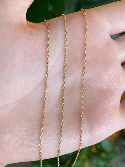 Vintage Solid 14k Yellow Gold Dainty Chain Necklace - 21.5 inches
