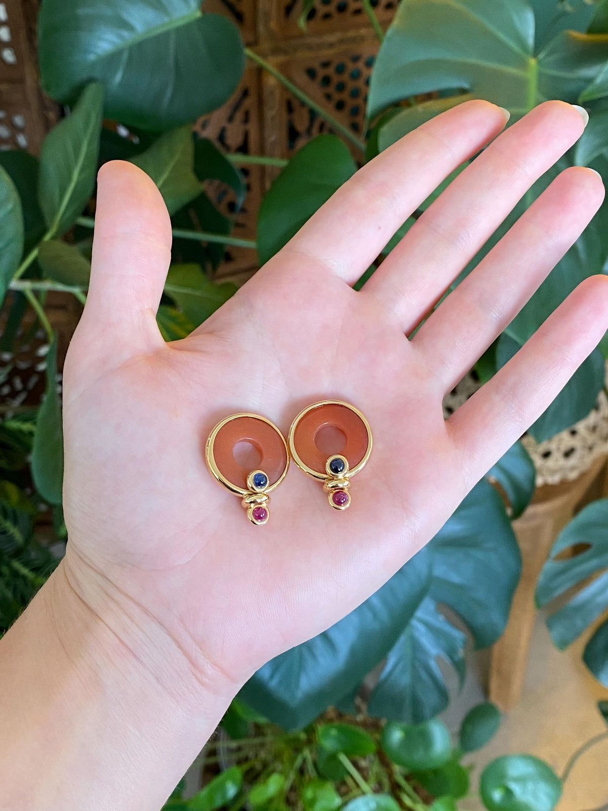 Vintage Solid 18k Yellow Gold Orange Jade Blue & Pink Sapphire Cabochons Hoop Charms