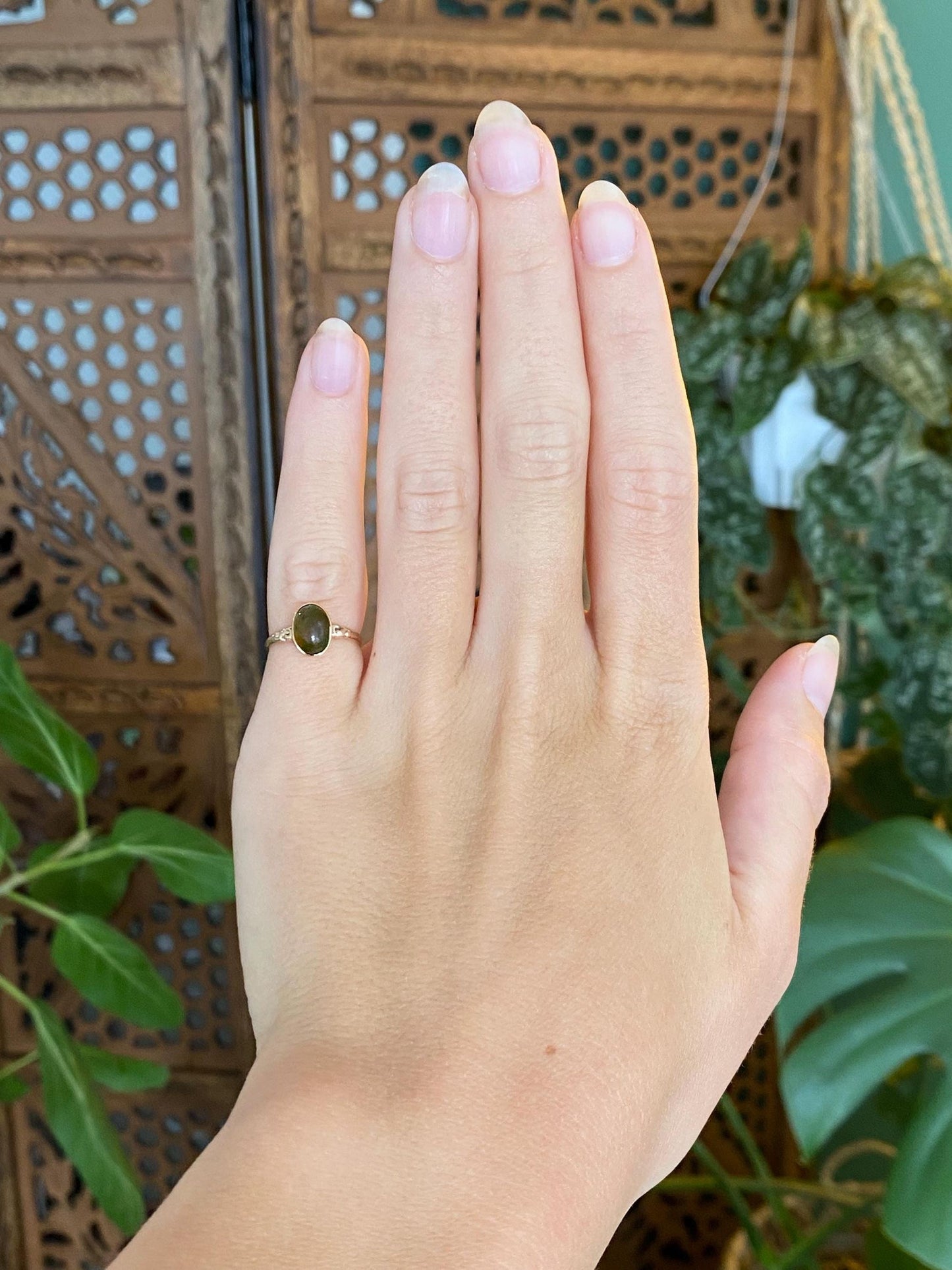 Vintage Solid 14k Yellow Gold Citrine Cabochon Designed Ring - Size 3