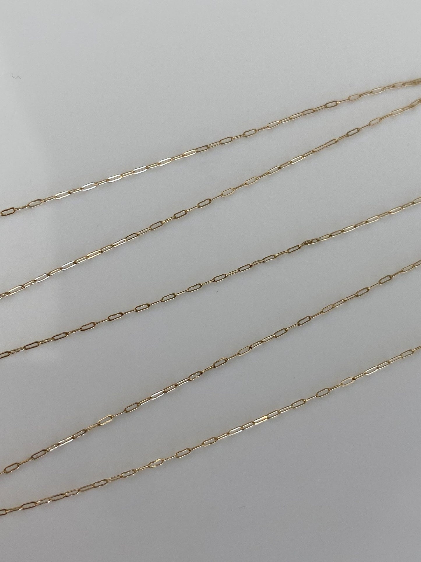 Vintage Solid 14k Yellow Gold Dainty Elongated Cable Chain Necklace - 19.25 inches