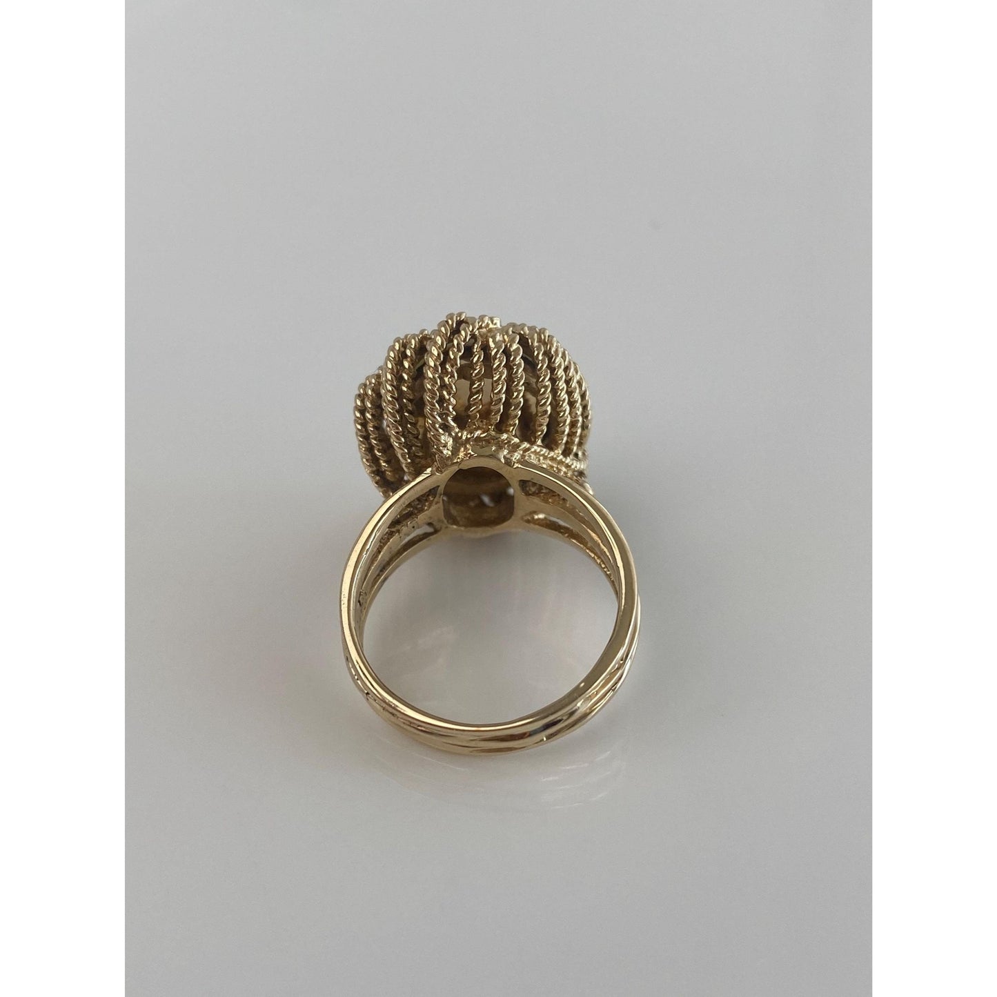 Vintage Solid 14k Yellow Gold Opal Ring - Size 5.25