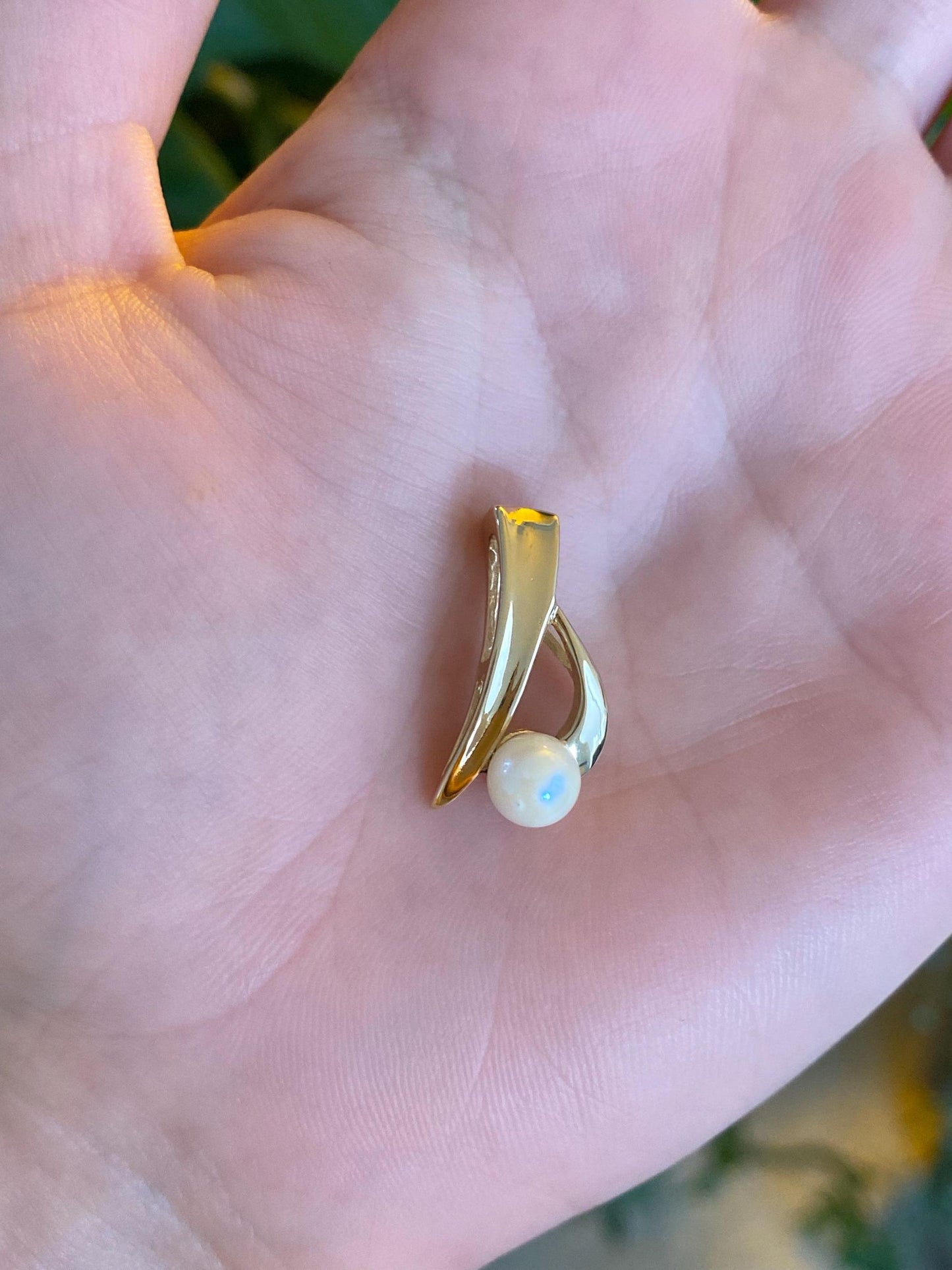 Vintage Solid 14k Yellow Gold Pearl Slide Charm