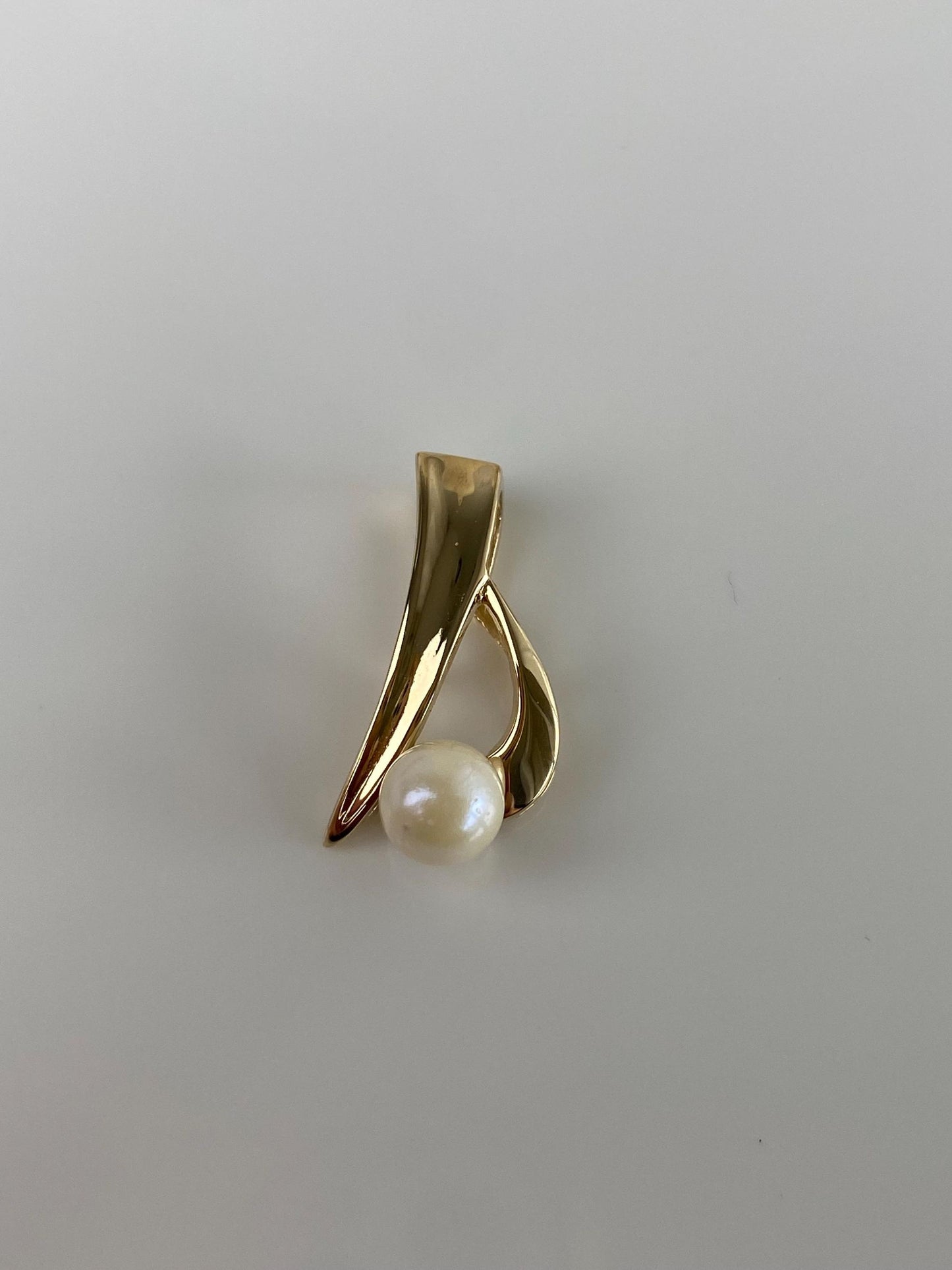 Vintage Solid 14k Yellow Gold Pearl Slide Charm