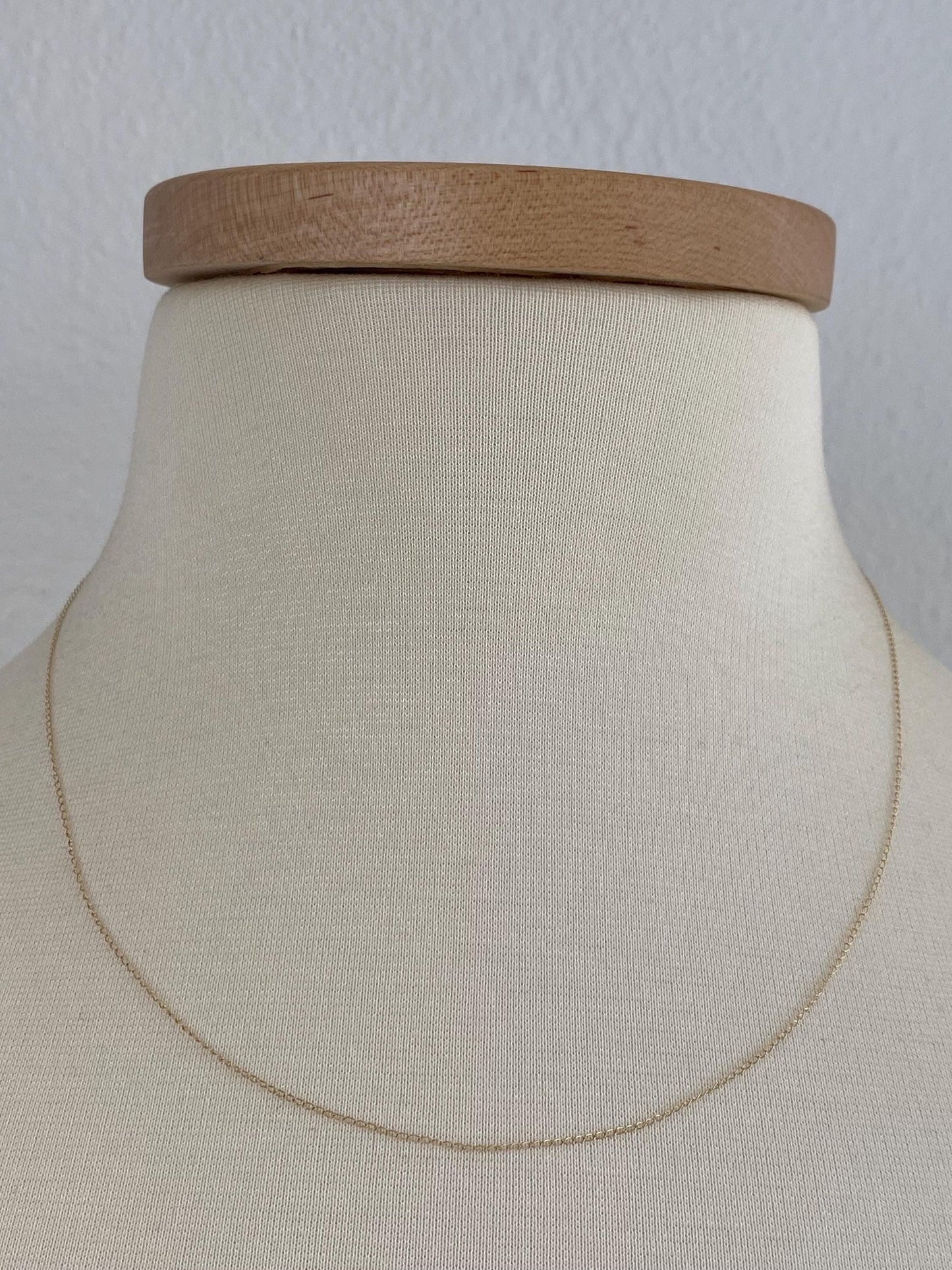 Vintage Solid 14k Yellow Gold Dainty Elongated Curb Chain Necklace - 18.5 inches