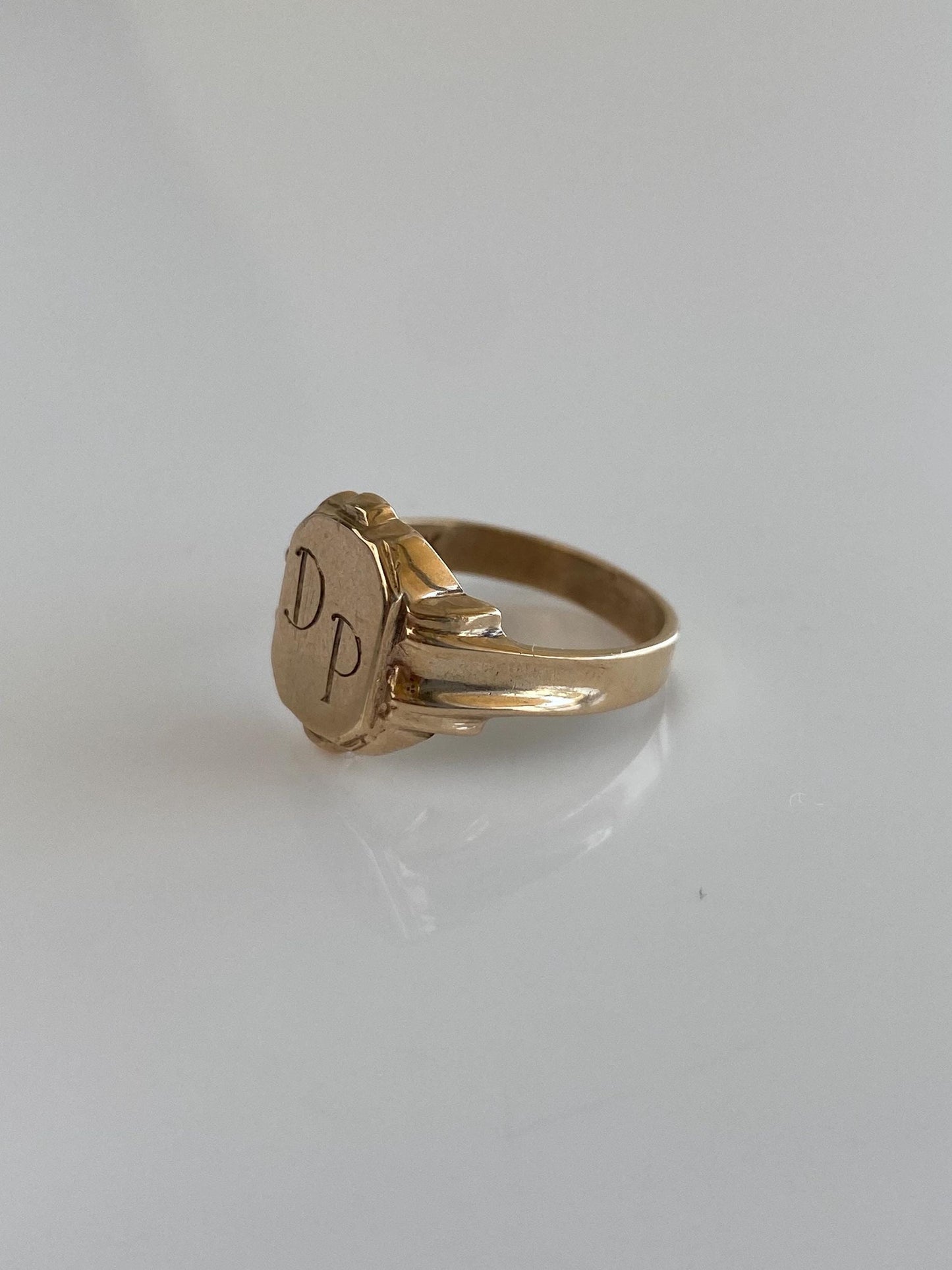 Vintage Solid 10k Yellow Gold Initials 'DP' Signet Ring - Size 6.5