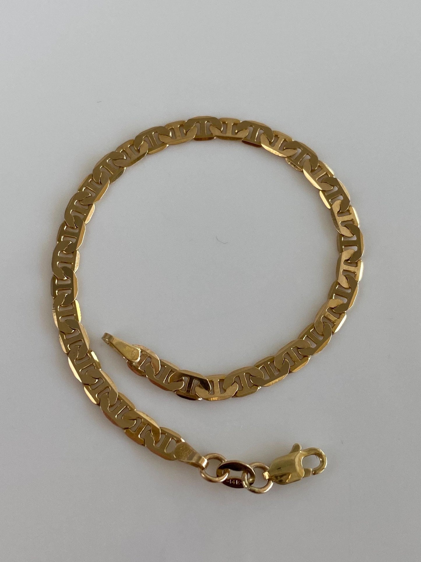 Vintage Solid 14k Yellow Gold Flat Mariner Chain Bracelet - 6 inches