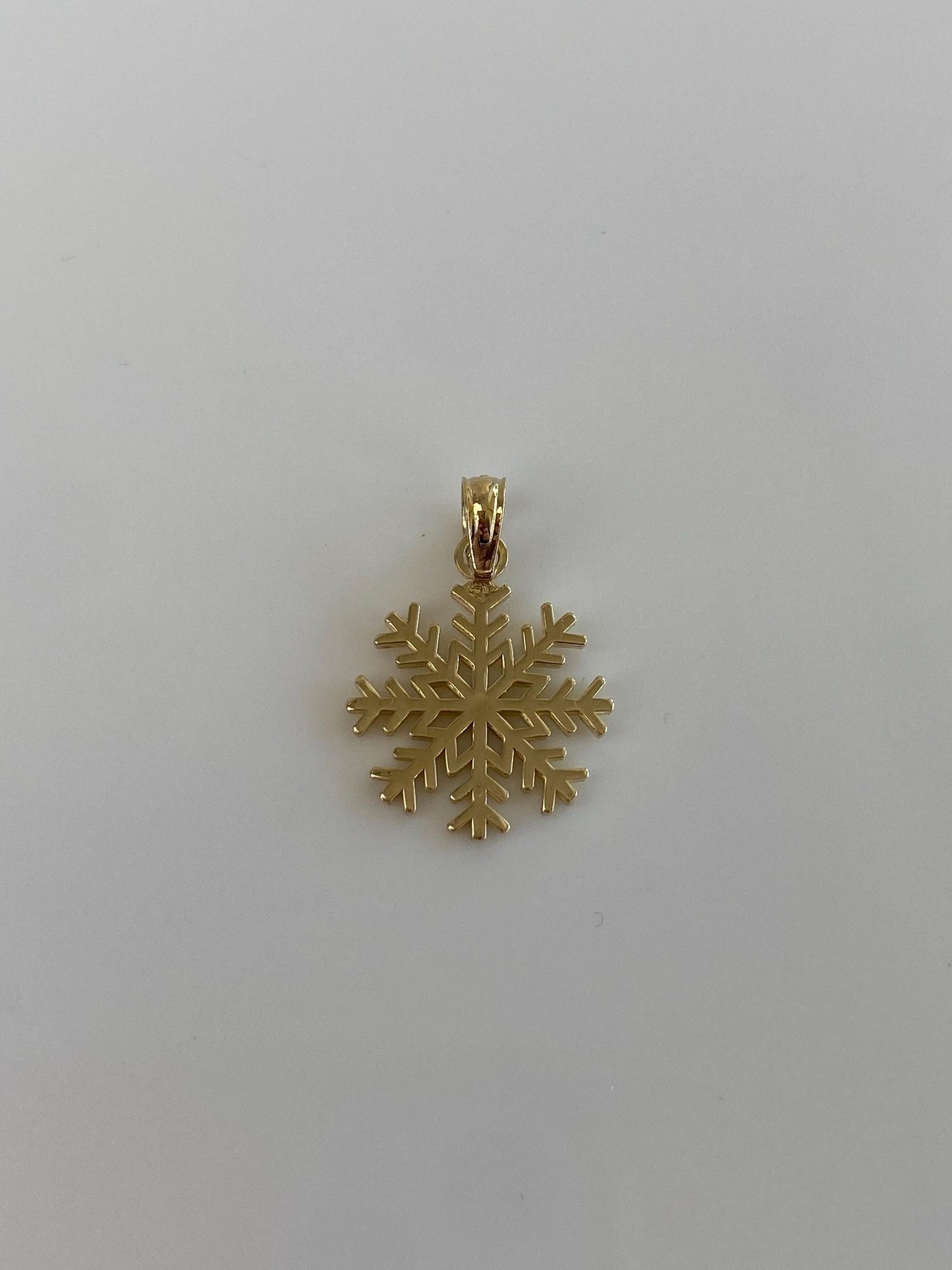 Vintage Solid 14k Yellow Gold Snowflake Charm